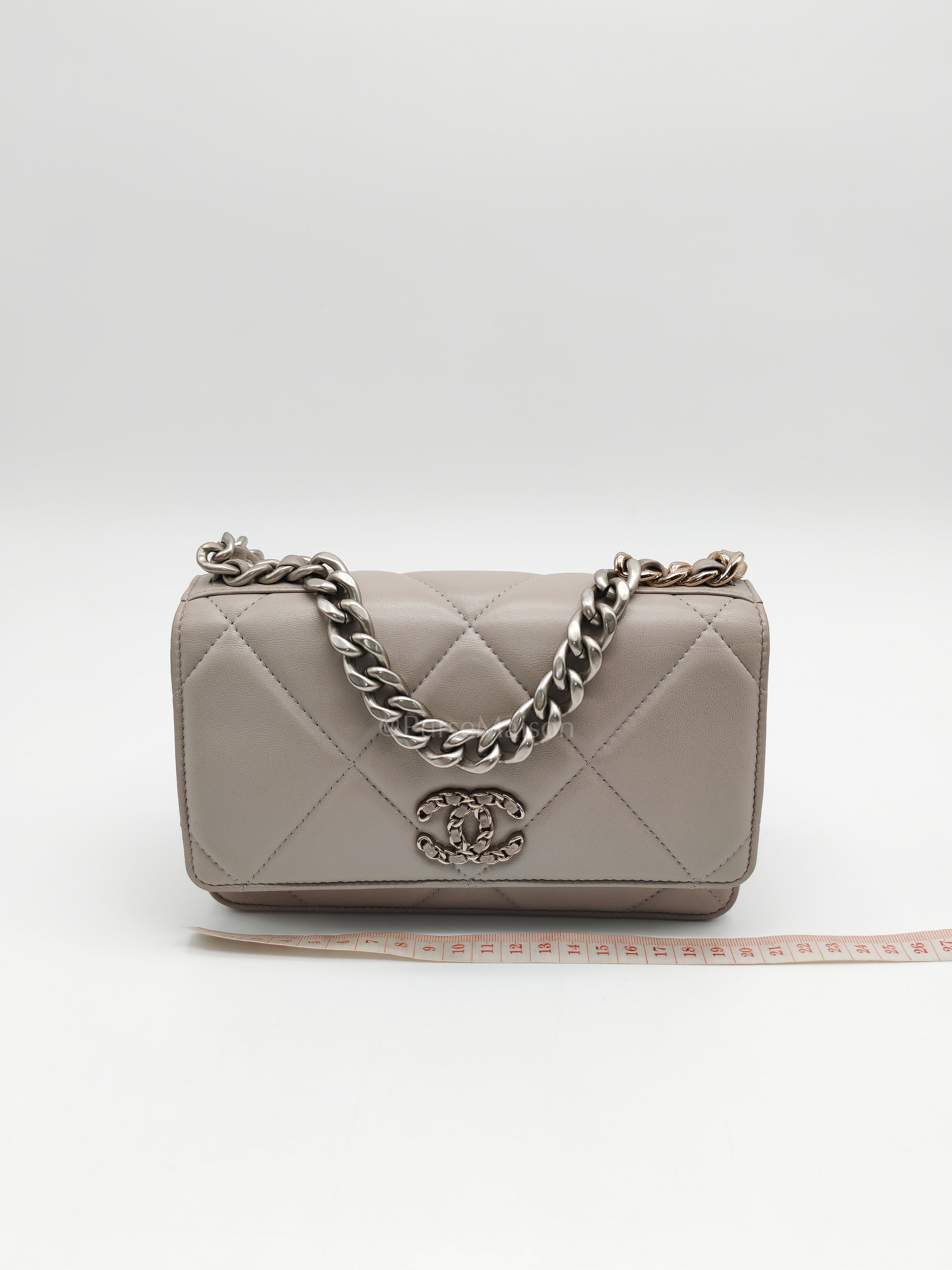 Wallet on Chain in Gray Lambskin Leather & Mixed Hardware Microchip | Purse Maison Luxury Bags Shop
