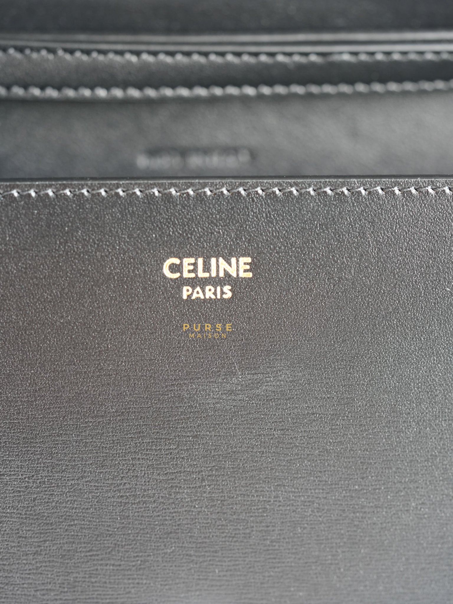 Wallet On Chain Margo Black in Smooth Leather | Purse Maison Luxury Bags Shop