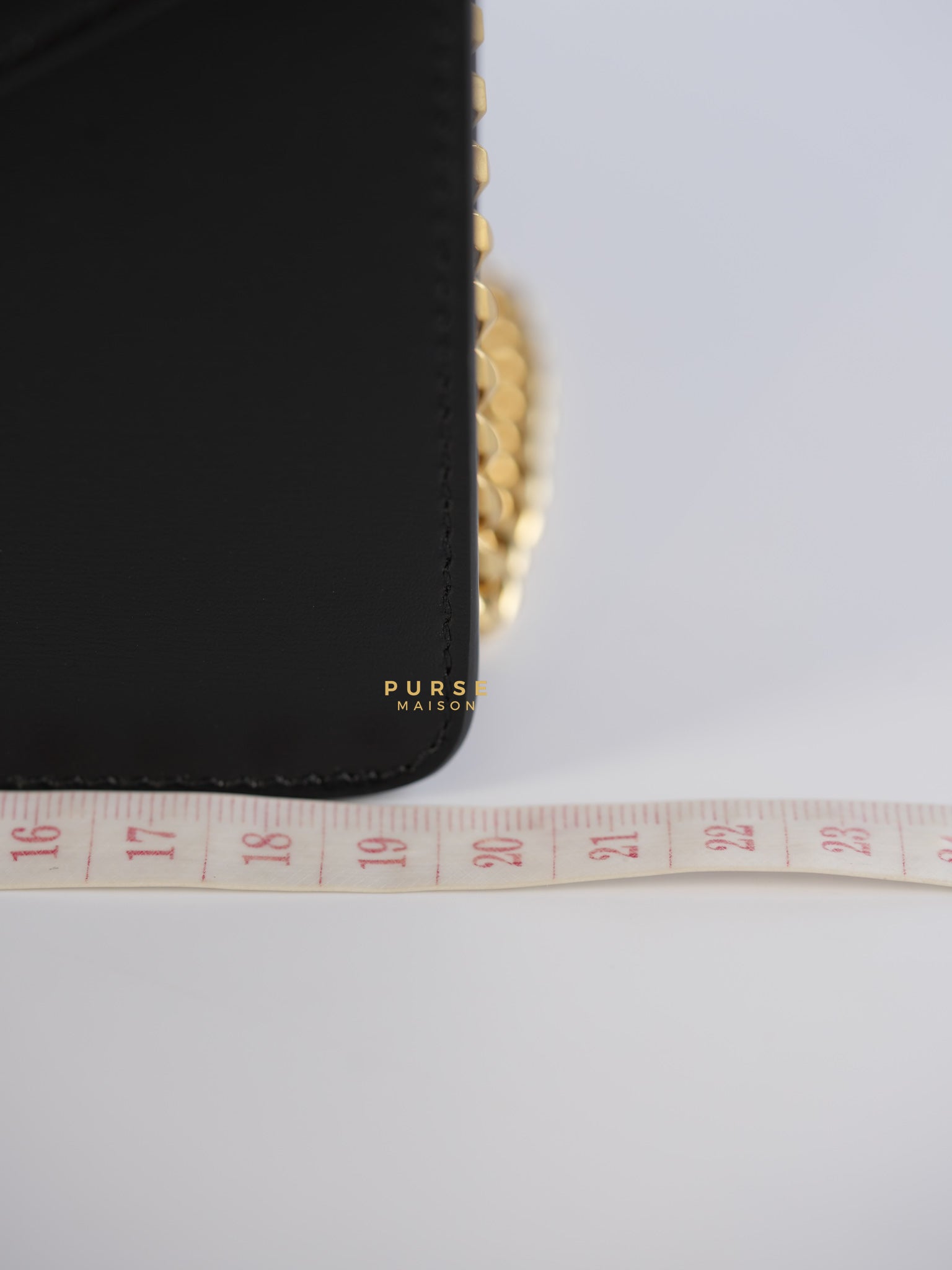 Wallet On Chain Margo Black in Smooth Leather | Purse Maison Luxury Bags Shop