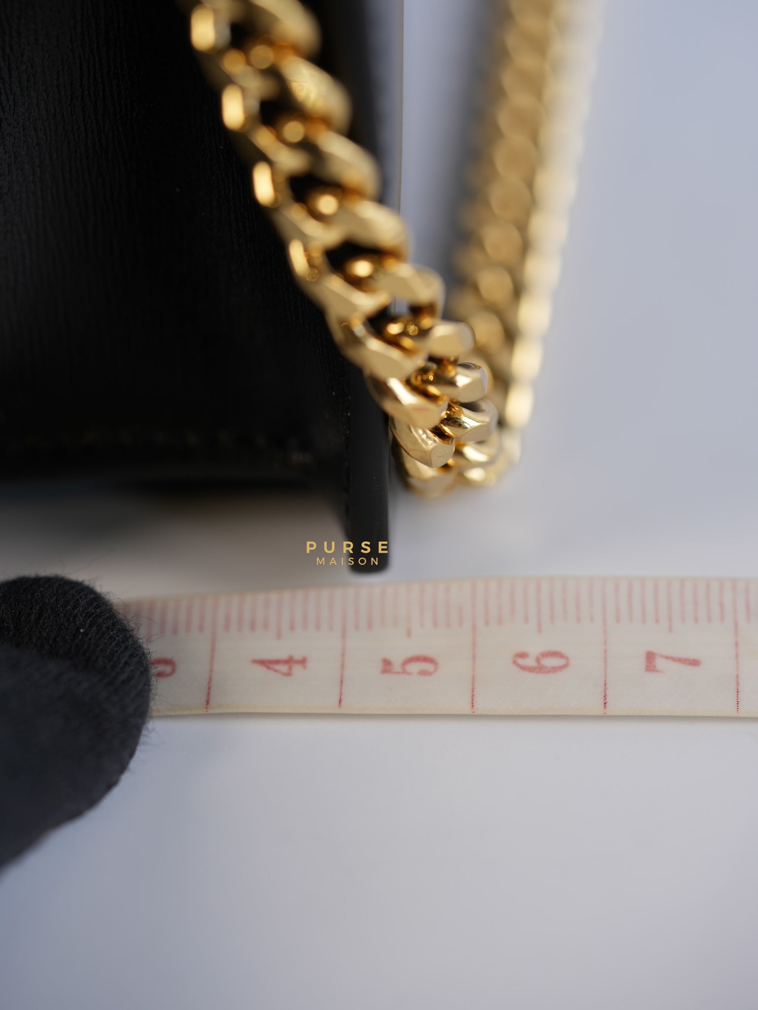 Wallet On Chain Margo Black in Smooth Leather | Purse Maison Luxury Bags Shop