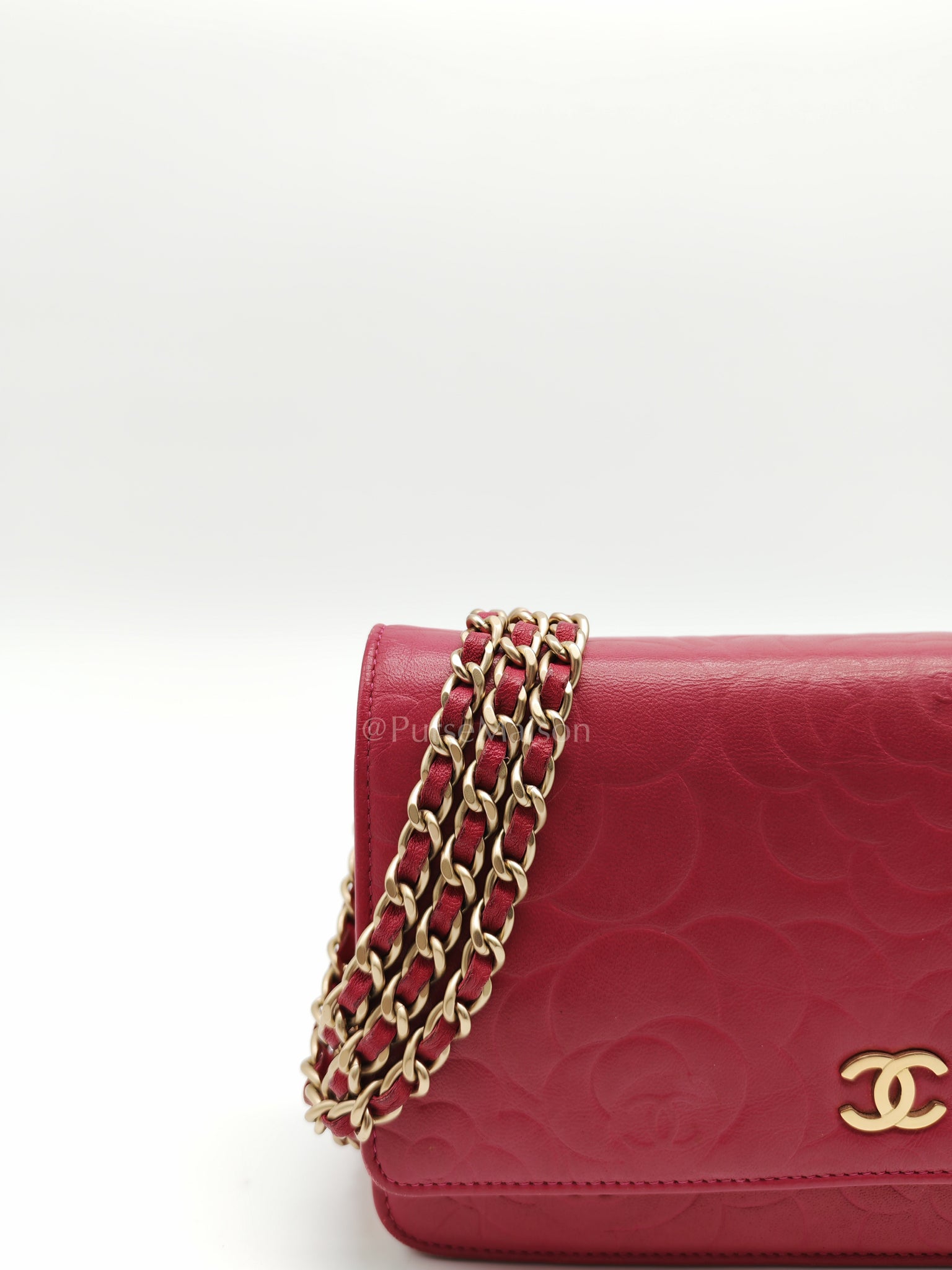 Wallet On Chain (WOC) Camellia Flap Fuchsia Calfskin and Aged Gold Hardware Series 16 | Purse Maison Luxury Bags Shop