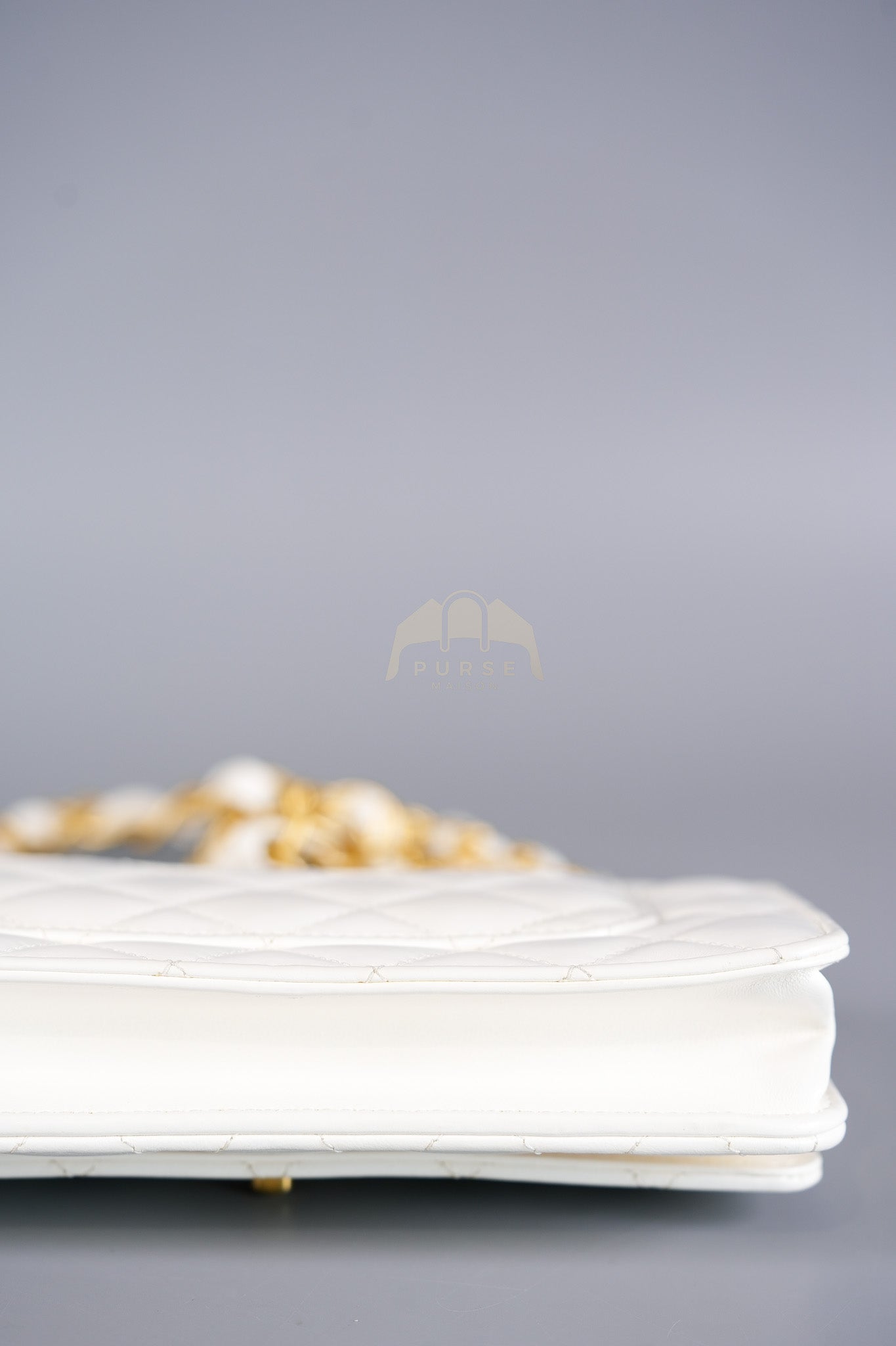 Wallet On Chain (WOC) Double Chain in White Lambskin Leather and Aged Gold Hardware (Microchip) | Purse Maison Luxury Bags Shop