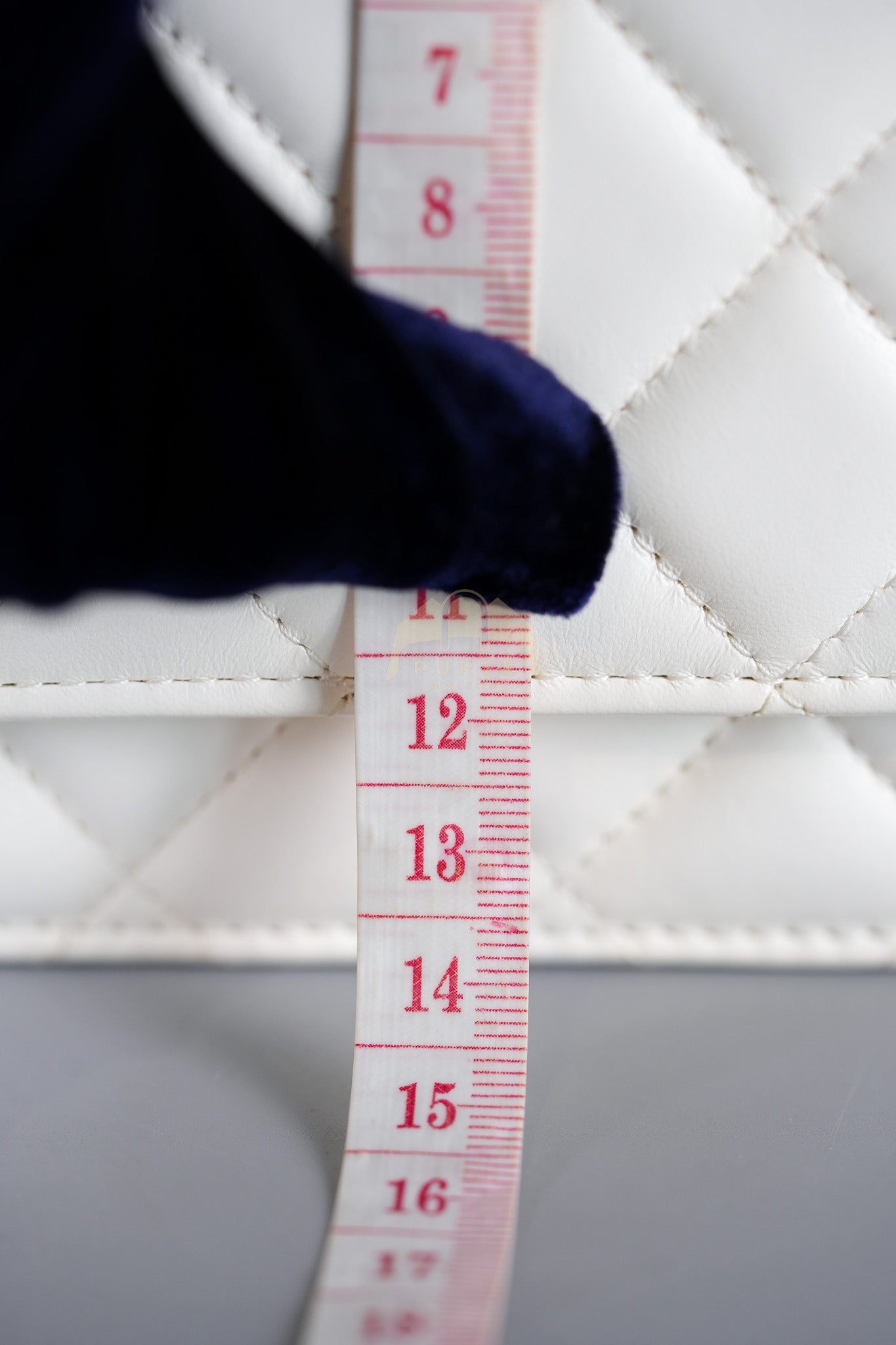 Wallet On Chain (WOC) Double Chain in White Lambskin Leather and Aged Gold Hardware (Microchip) | Purse Maison Luxury Bags Shop