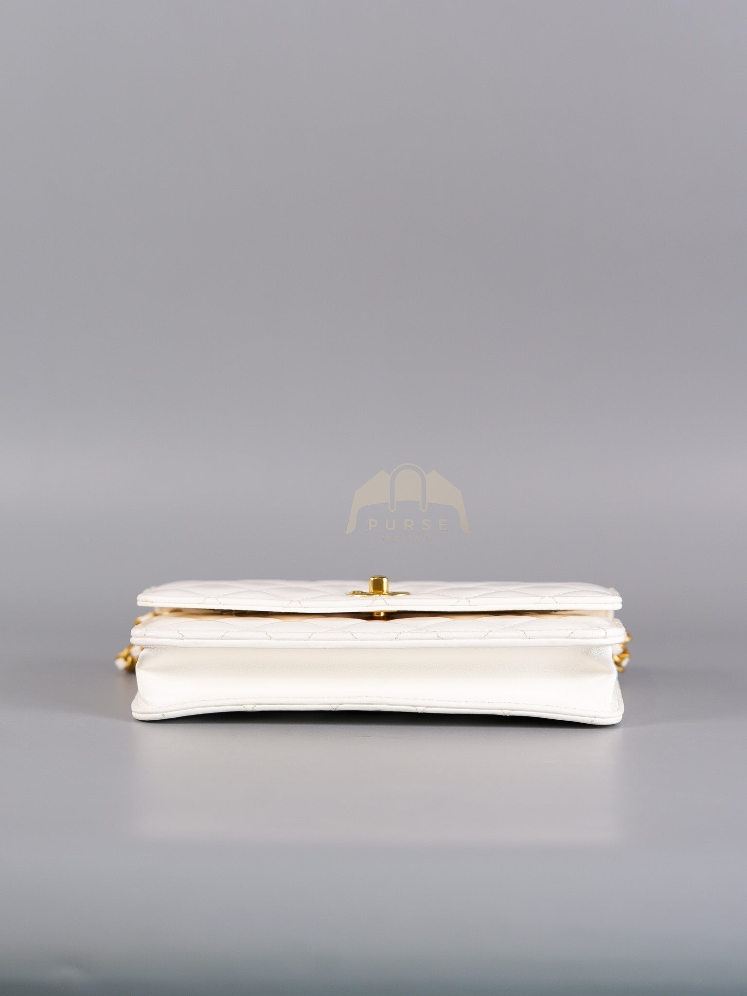 Wallet On Chain (WOC) Double Chain in White Lambskin Leather and Aged Gold Hardware (Microchip) | Purse Maison Luxury Bags Shop