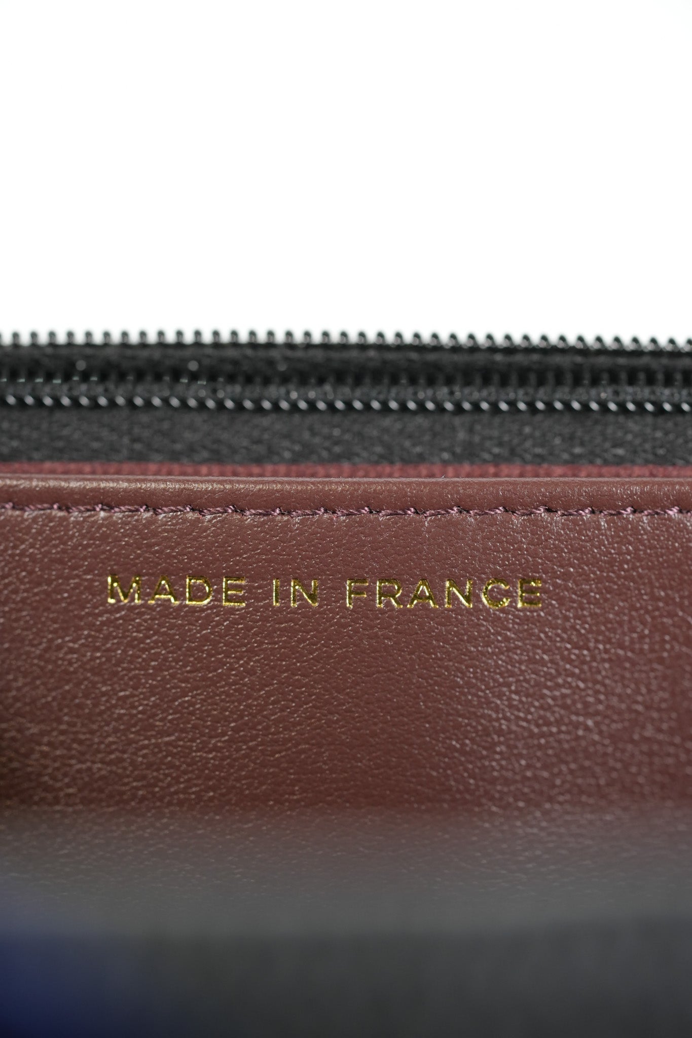 Wallet On Chain (WOC) in Black Quilted Caviar Leather & Gold Hardware Microchip | Purse Maison Luxury Bags Shop