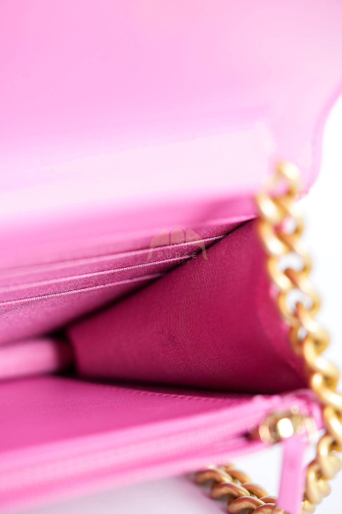 Wallet On Chain (WOC) in Pink Quilted Caviar Leather and Aged Gold Hardware Series 31 | Purse Maison Luxury Bags Shop