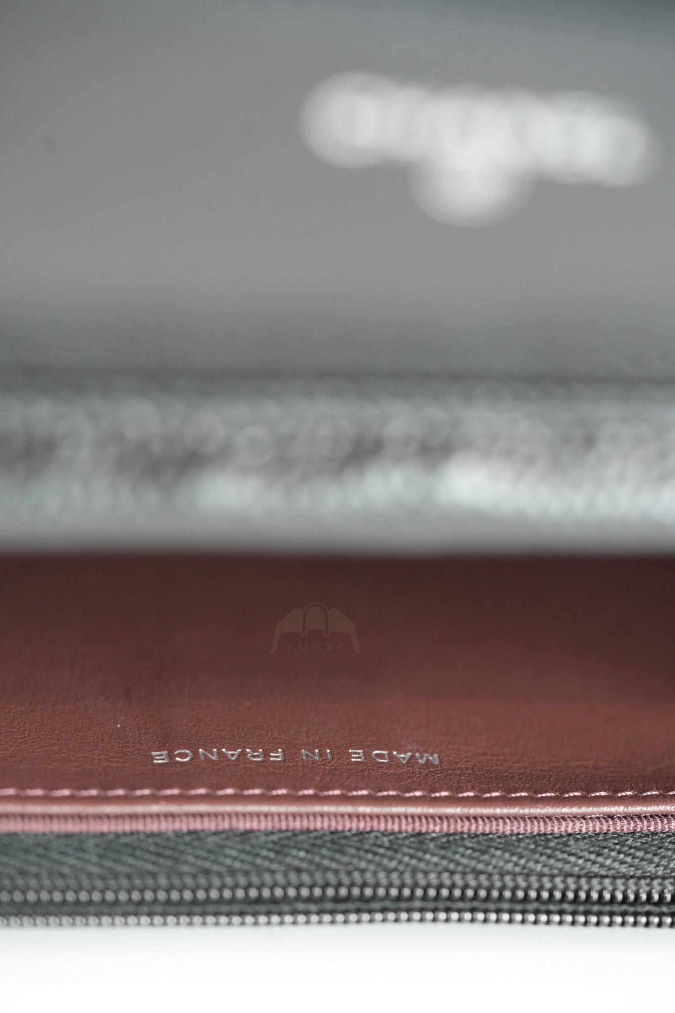 Wallet On Chain (WOC) in Quilted Caviar Leather and Silver Hardware (Microchip) | Purse Maison Luxury Bags Shop