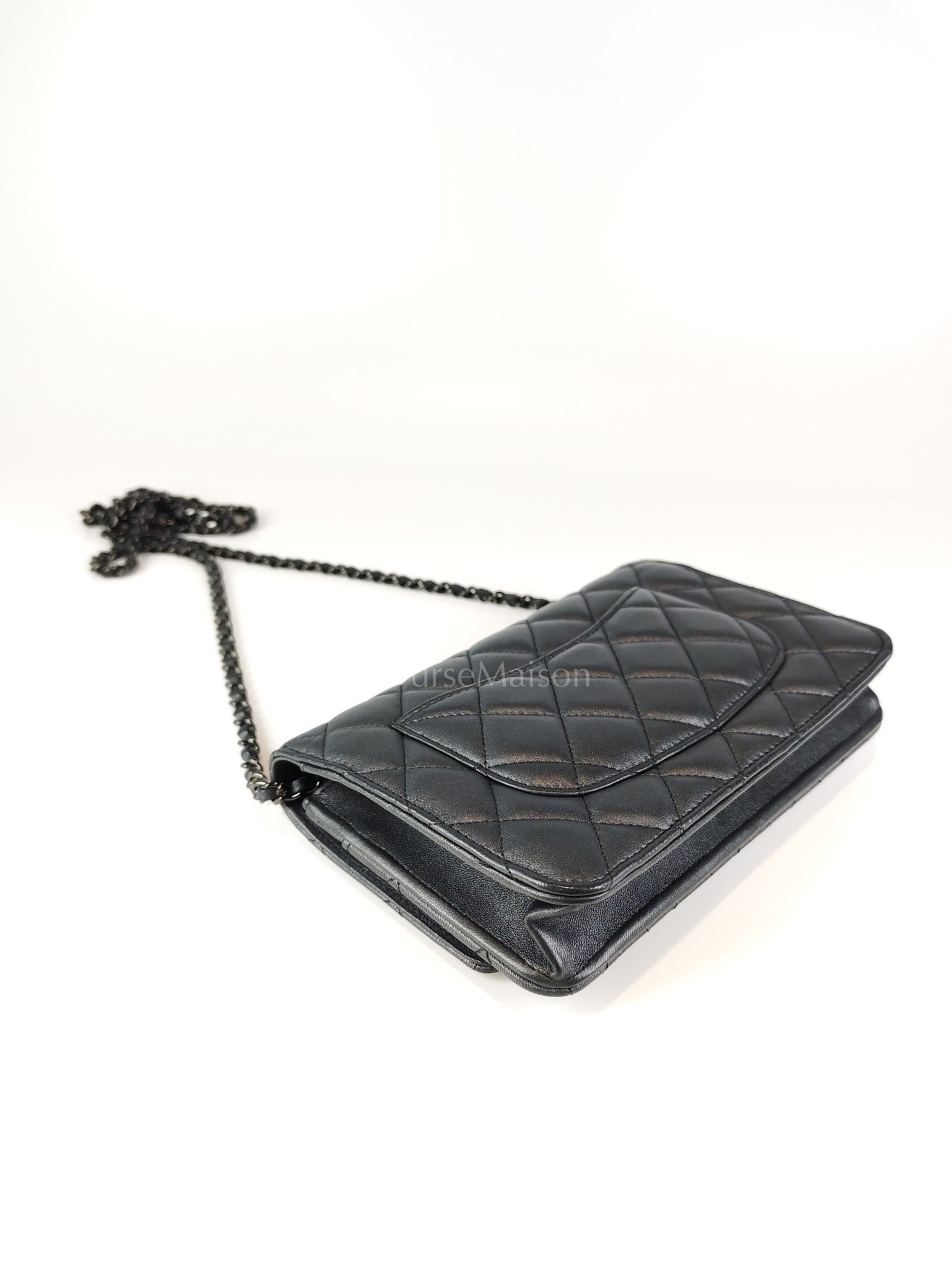 Wallet On Chain (WOC) So Black in Iridescent Lambskin Leather (Microchip) | Purse Maison Luxury Bags Shop