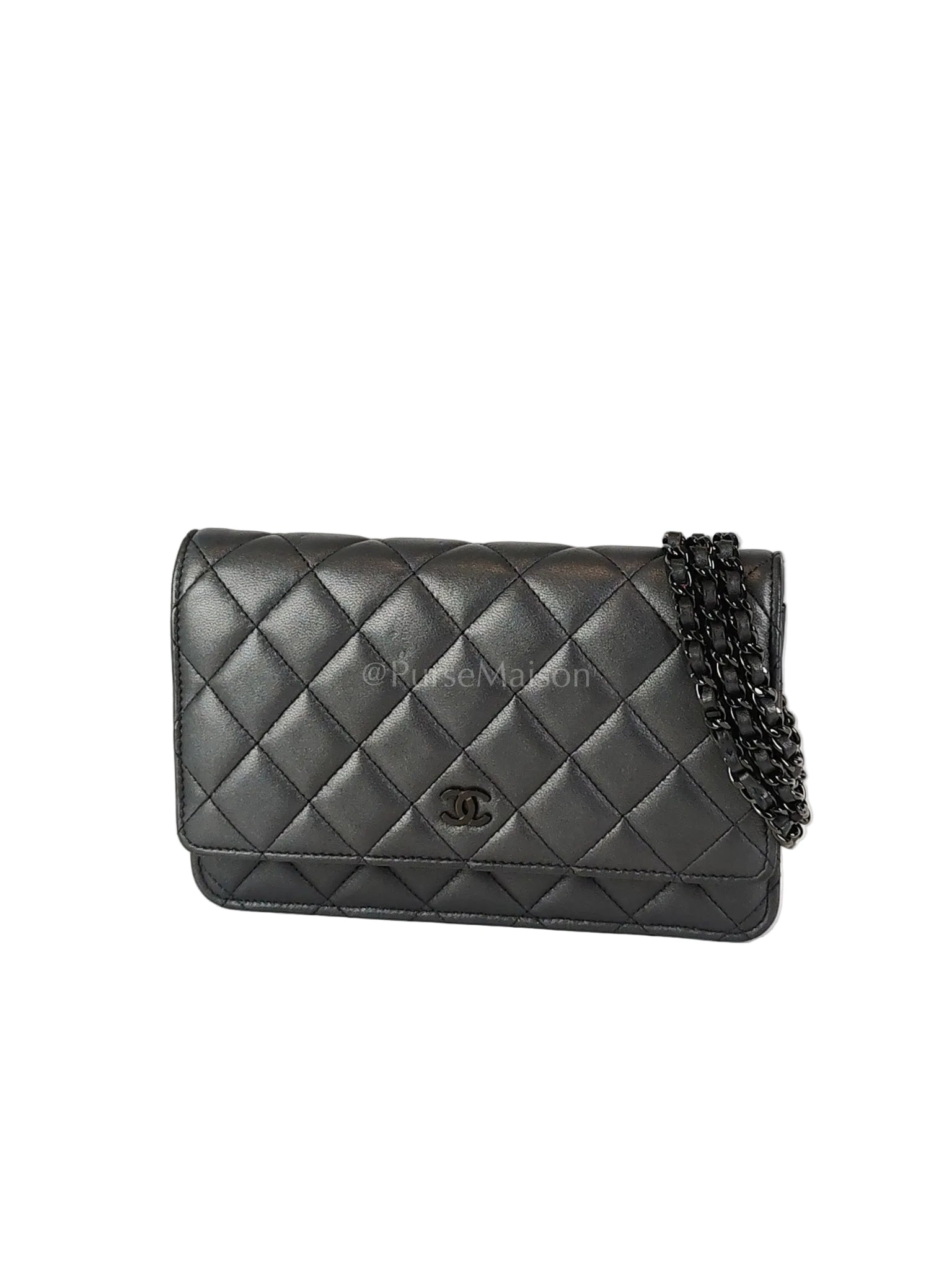 Wallet On Chain (WOC) So Black in Iridescent Lambskin Leather (Microchip) | Purse Maison Luxury Bags Shop