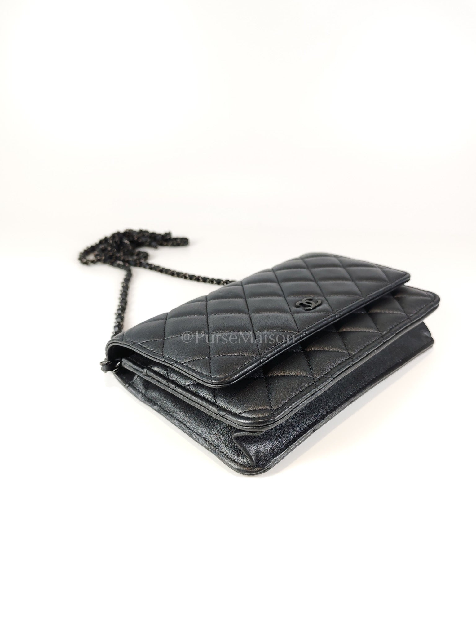 Wallet On Chain (WOC) So Black in Iridescent Lambskin Leather (Microchip) | Purse Maison Luxury Bags Shop