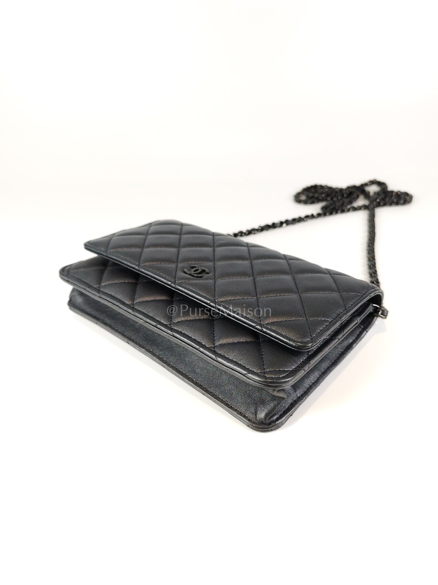 Wallet On Chain (WOC) So Black in Iridescent Lambskin Leather (Microchip) | Purse Maison Luxury Bags Shop