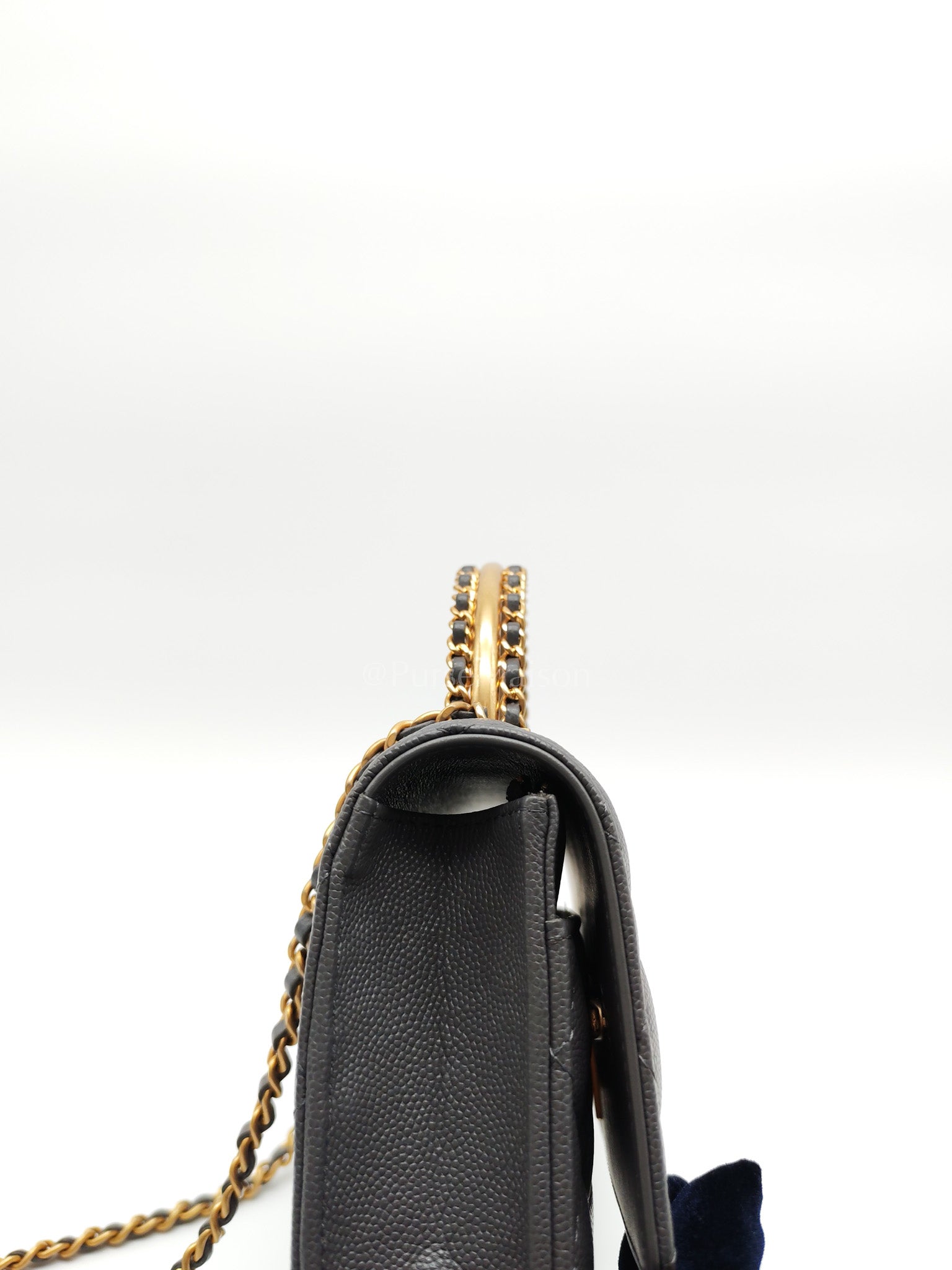 Wallet on Chain (WOC) Top Handle in Gray Quilted Caviar Leather and Aged Gold Hardware (Microchip) | Purse Maison Luxury Bags Shop