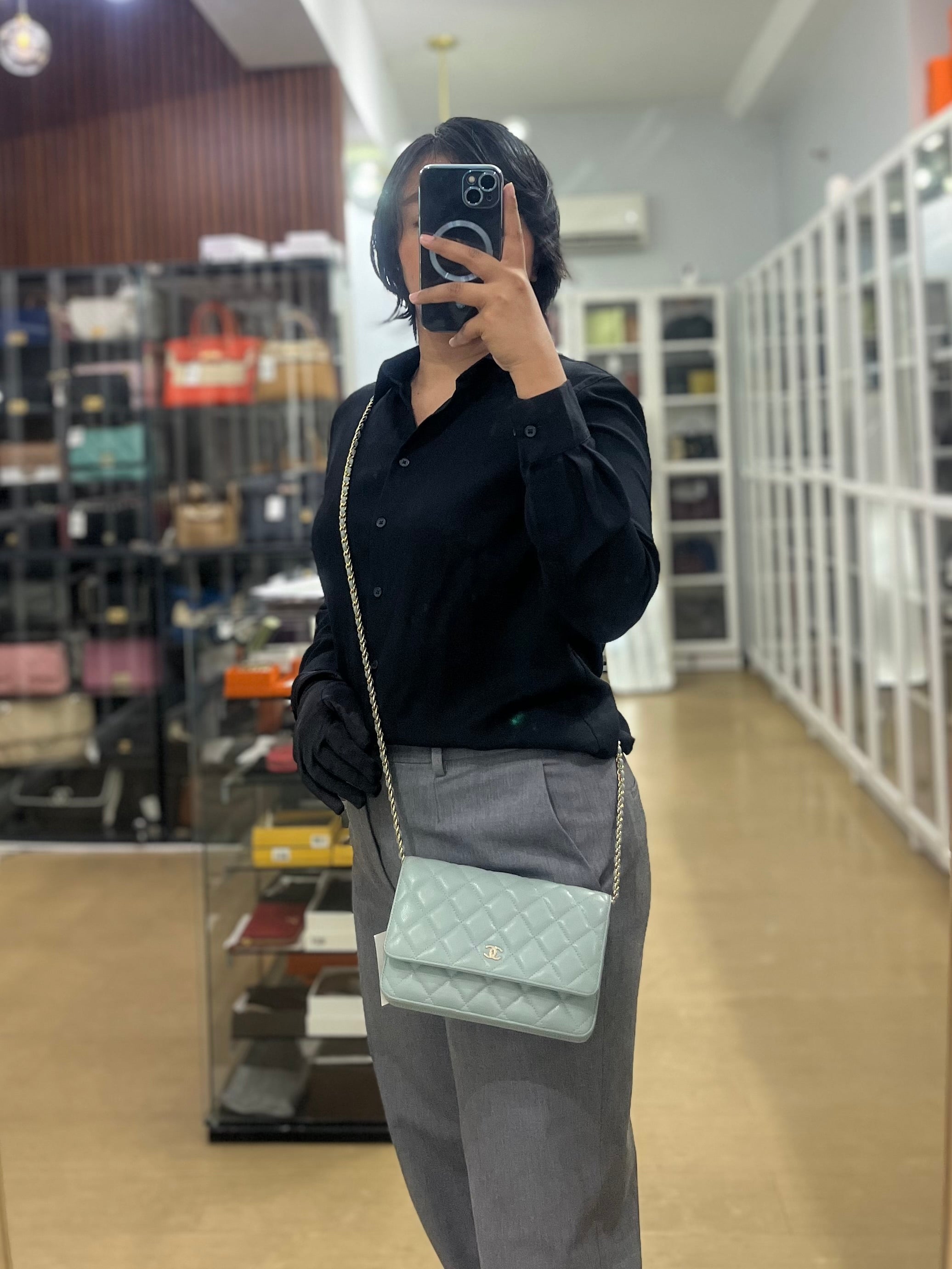 Wallet on Chain(WOC) Light Green Caviar Leather Light Gold Hardware(Microchip) | Purse Maison Luxury Bags Shop