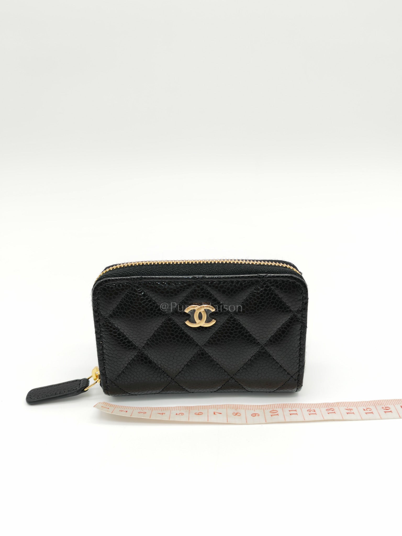 Zipped Card Holder in Black Caviar Leather & Gold Hardware Microchip