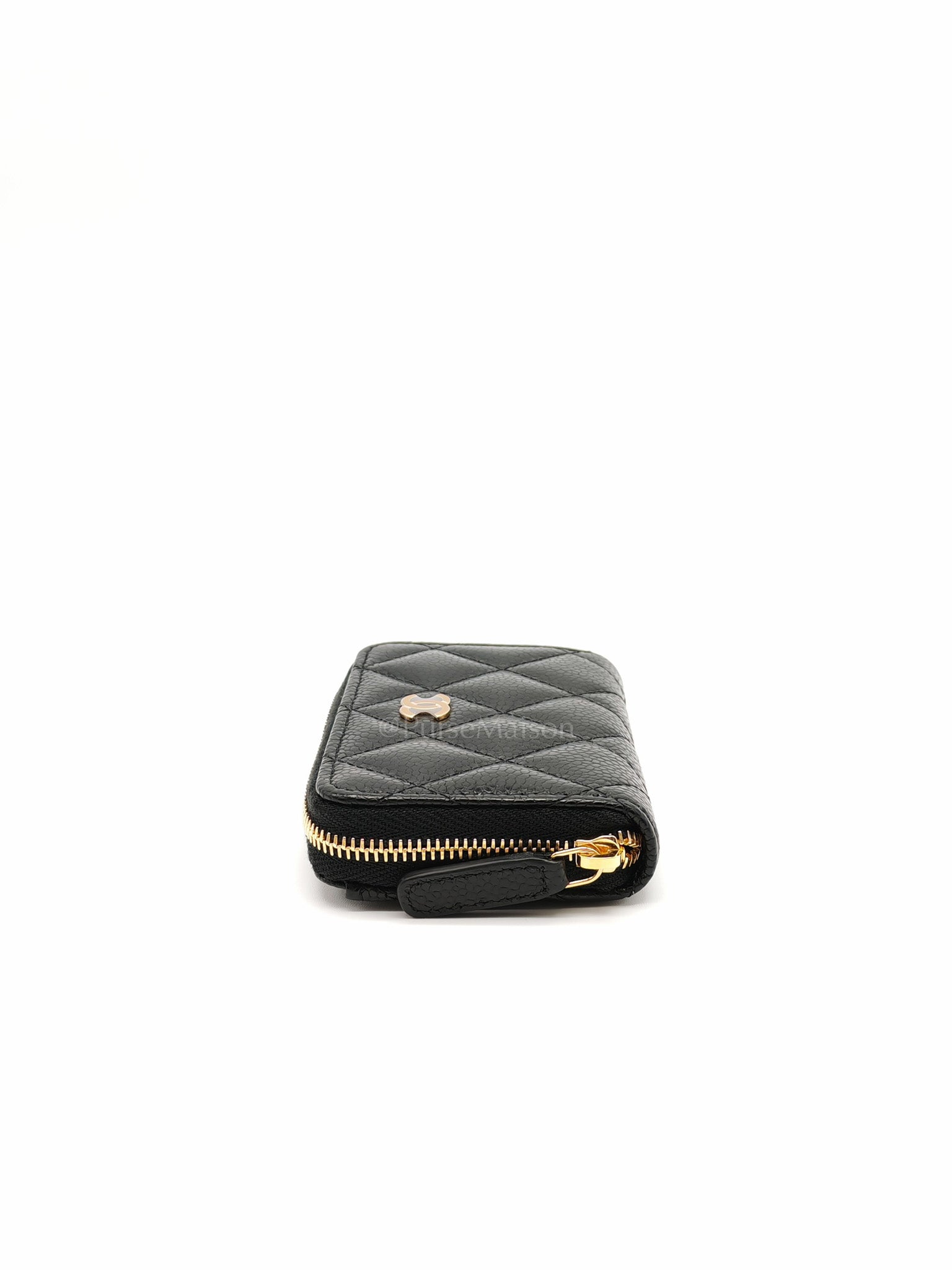 Zipped Card Holder in Black Caviar Leather & Gold Hardware Microchip