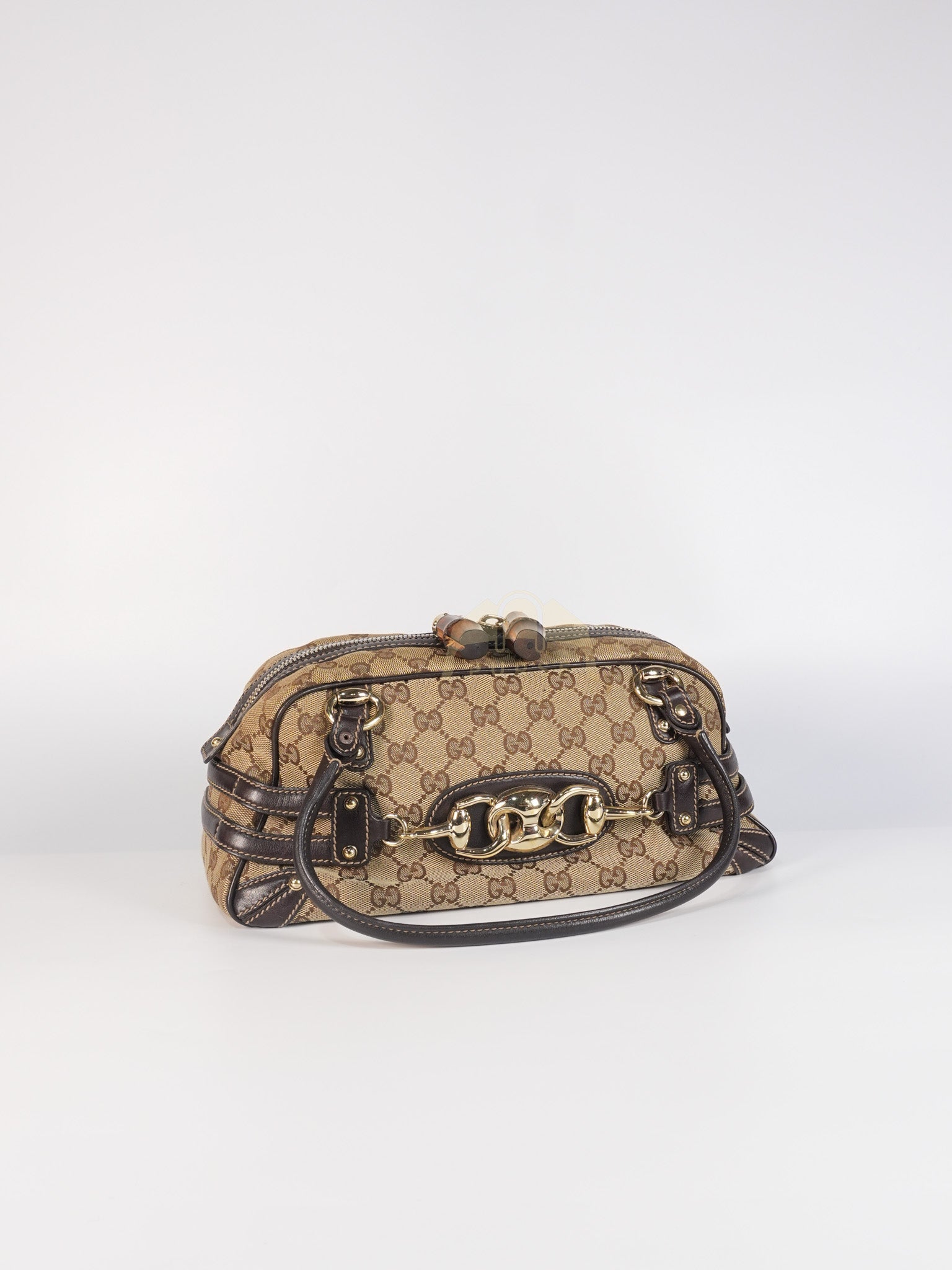 Wave Boston Medium in Beige/Ebony GG Canvas | Purse Maison Luxury Bags Shop