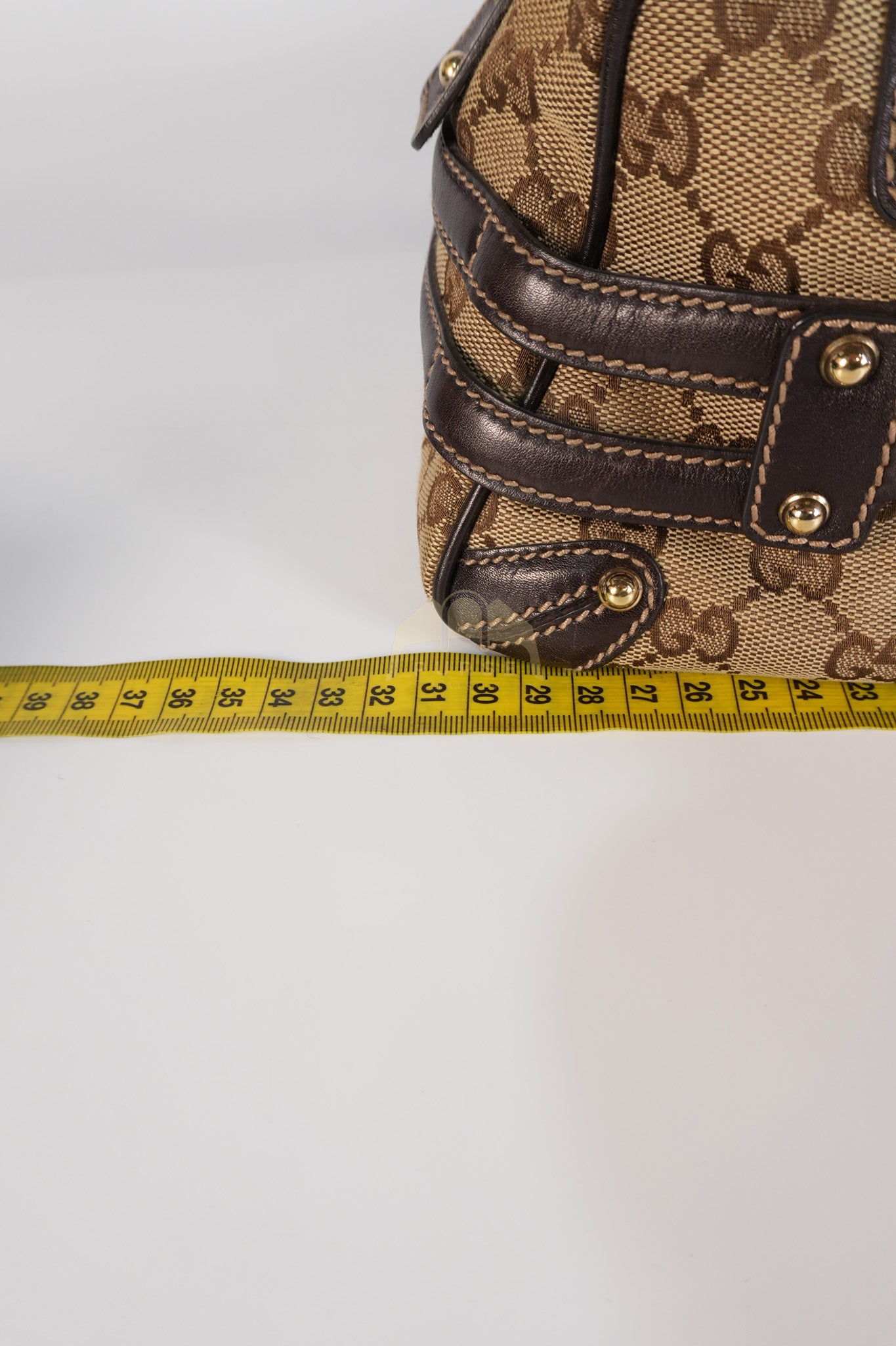 Wave Boston Medium in Beige/Ebony GG Canvas | Purse Maison Luxury Bags Shop