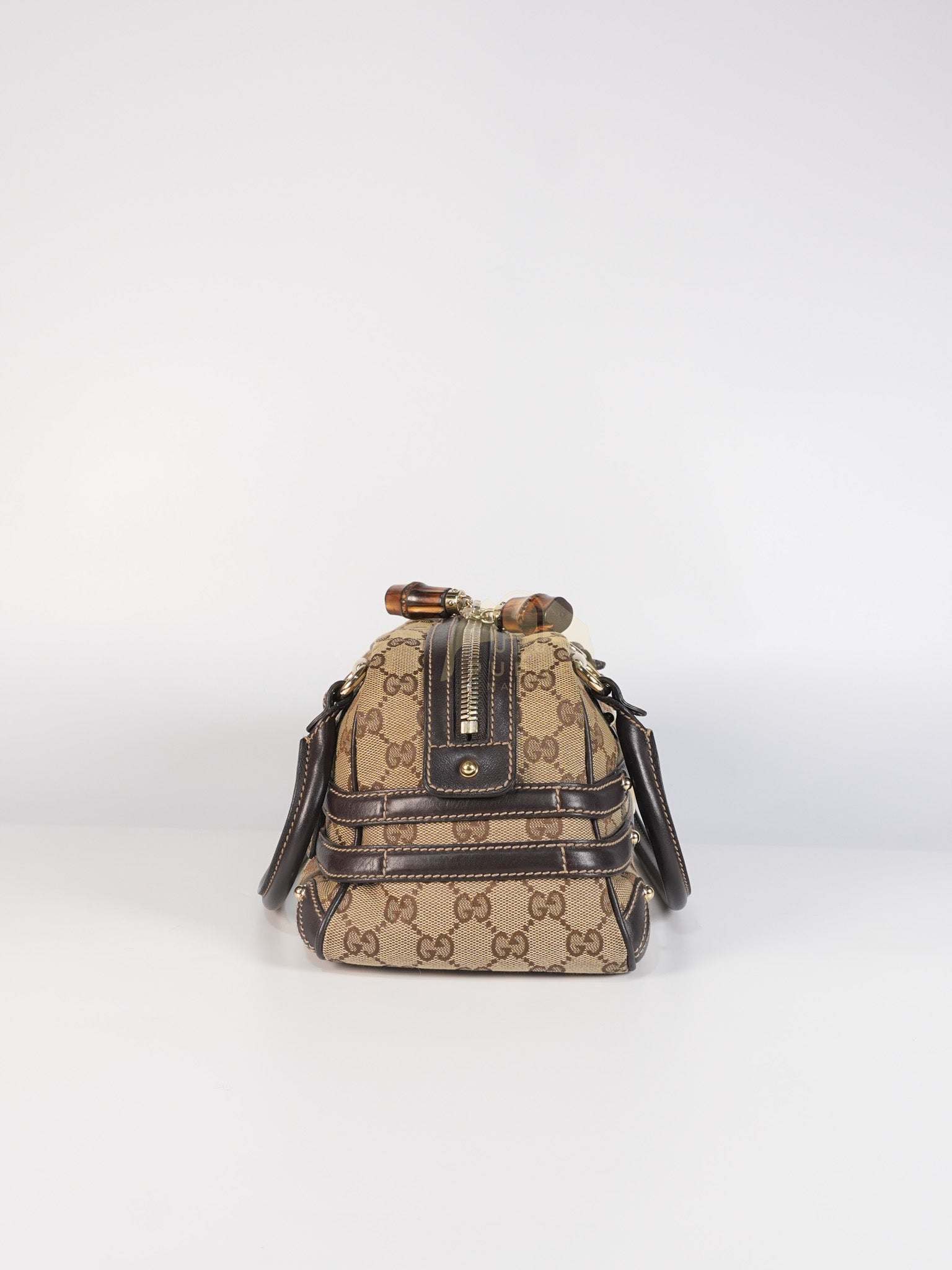 Wave Boston Medium in Beige/Ebony GG Canvas | Purse Maison Luxury Bags Shop