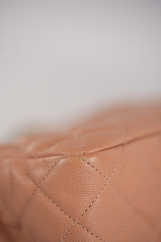 Wavy Small Hobo Caramel Caviar Leather in Aged Gold Hardware (Microchip) | Purse Maison Luxury Bags Shop