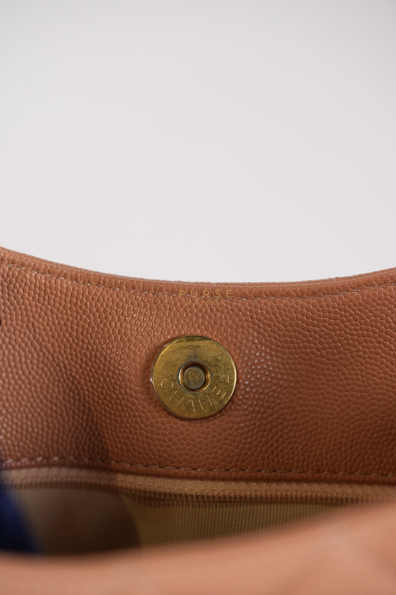 Wavy Small Hobo Caramel Caviar Leather in Aged Gold Hardware (Microchip) | Purse Maison Luxury Bags Shop