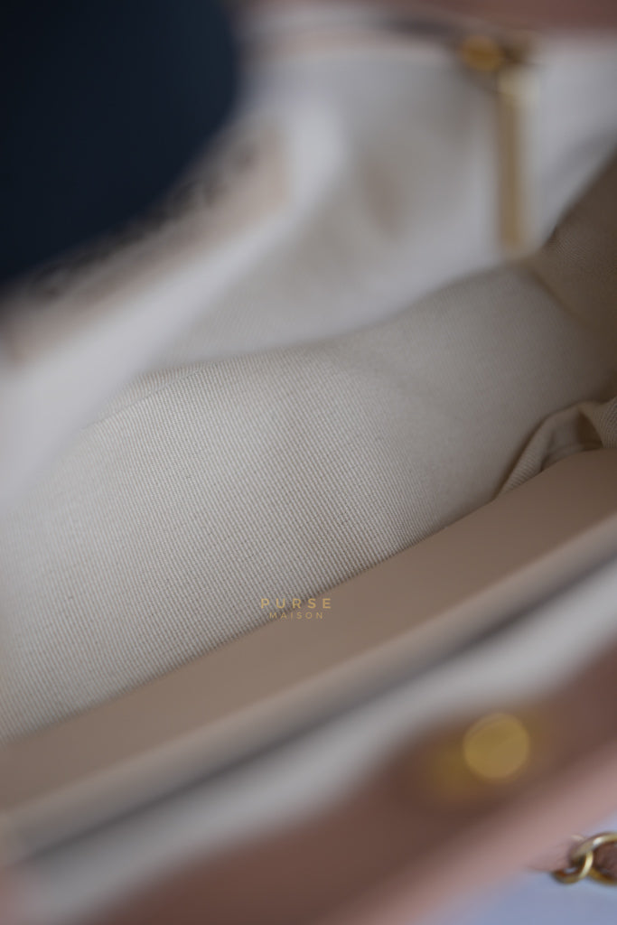 Wavy Small Hobo Caramel Caviar Leather in Aged Gold Hardware (Microchip) | Purse Maison Luxury Bags Shop