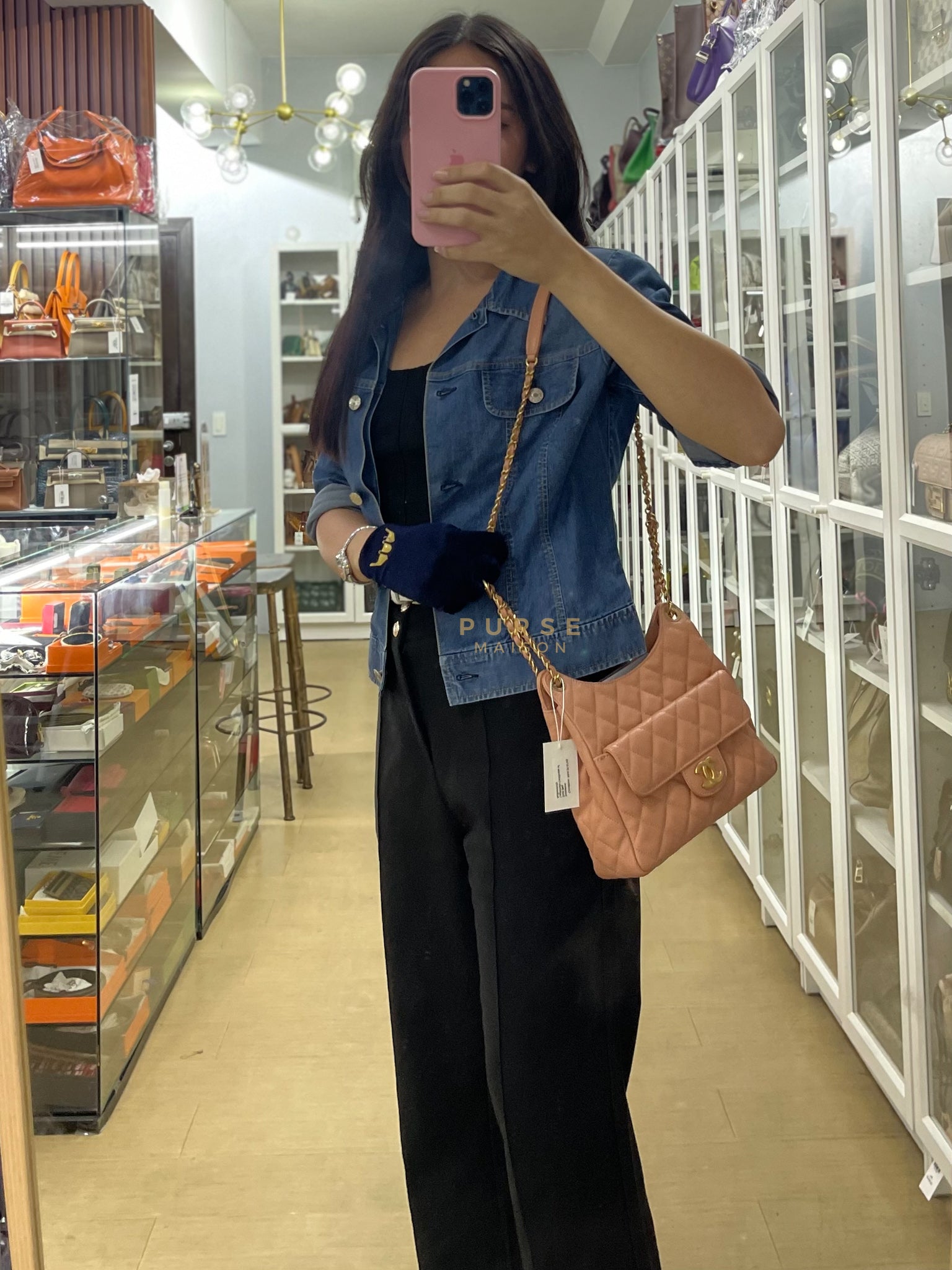 Wavy Small Hobo Caramel Caviar Leather in Aged Gold Hardware (Microchip) | Purse Maison Luxury Bags Shop