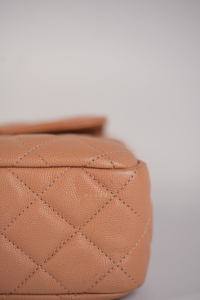 Wavy Small Hobo Caramel Caviar Leather in Aged Gold Hardware (Microchip) | Purse Maison Luxury Bags Shop