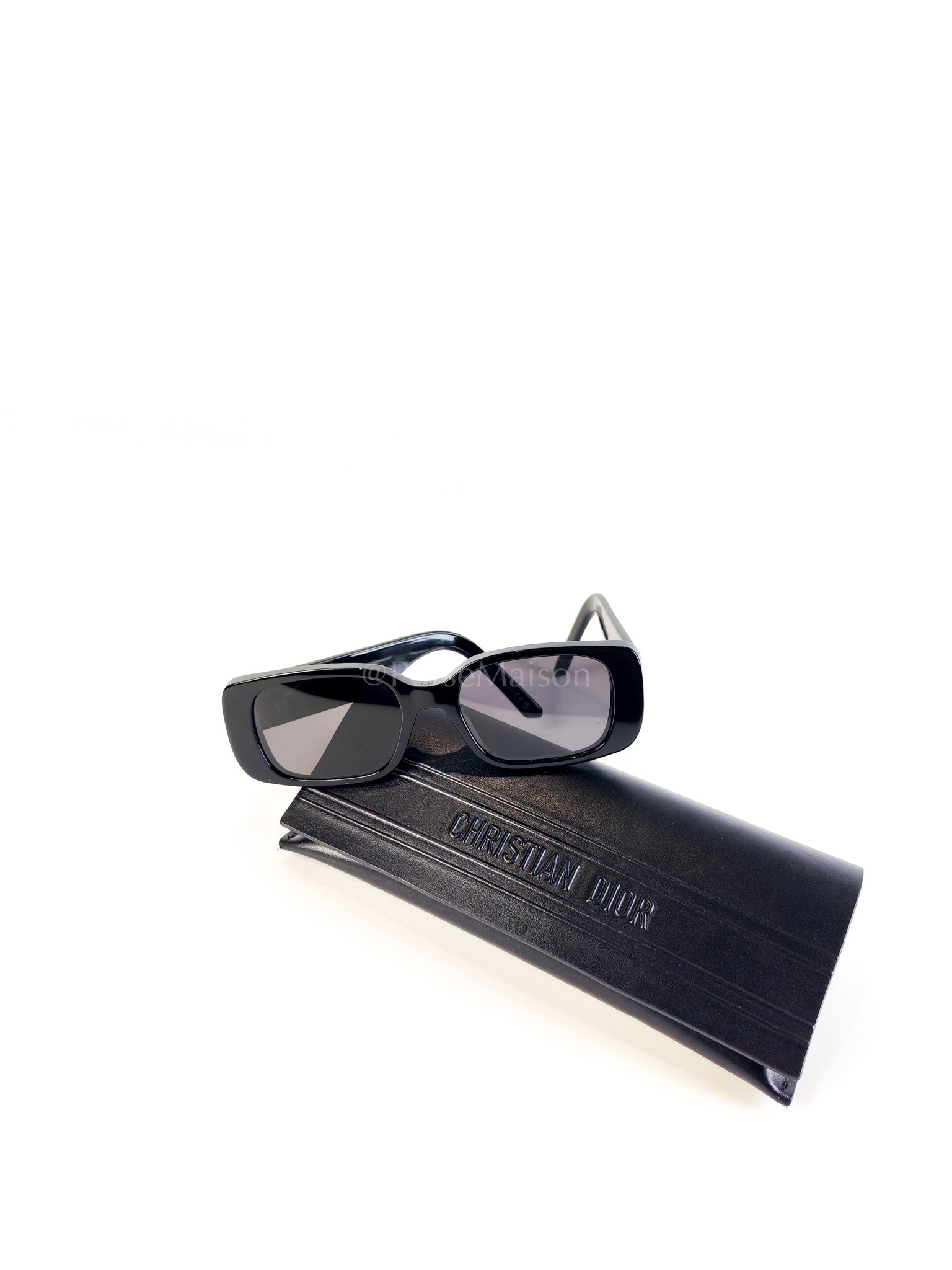 Wildior S2U Black Framed Sunglasses | Purse Maison Luxury Bags Shop
