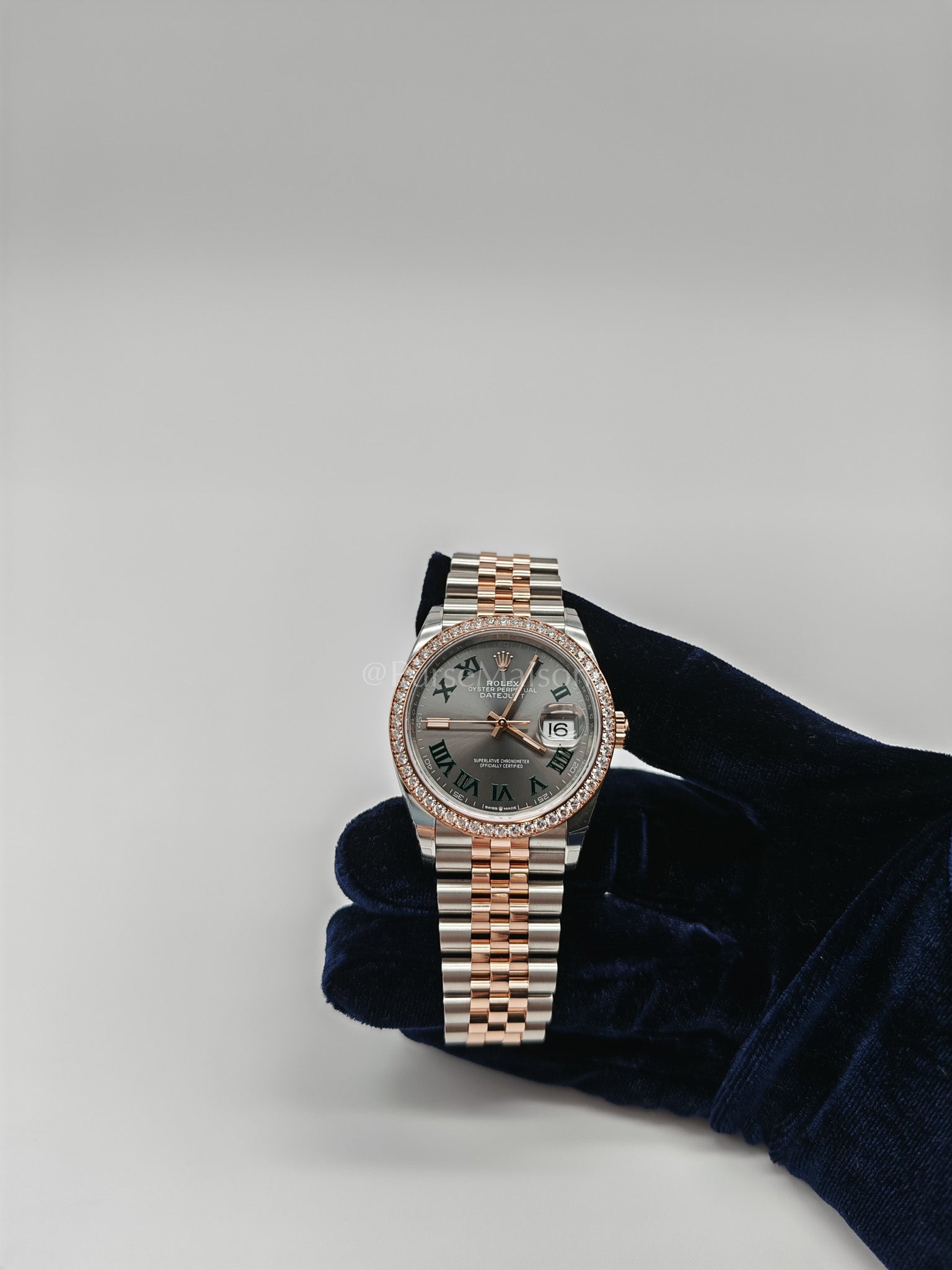 Wimbledon 36mm Oyster Perpetual Datejust Everose gold and Diamond Bezel Jubilee Stainless Steel Strap Year 2025 (Reference Number: 126281RBR) | Purse Maison Luxury Bags Shop
