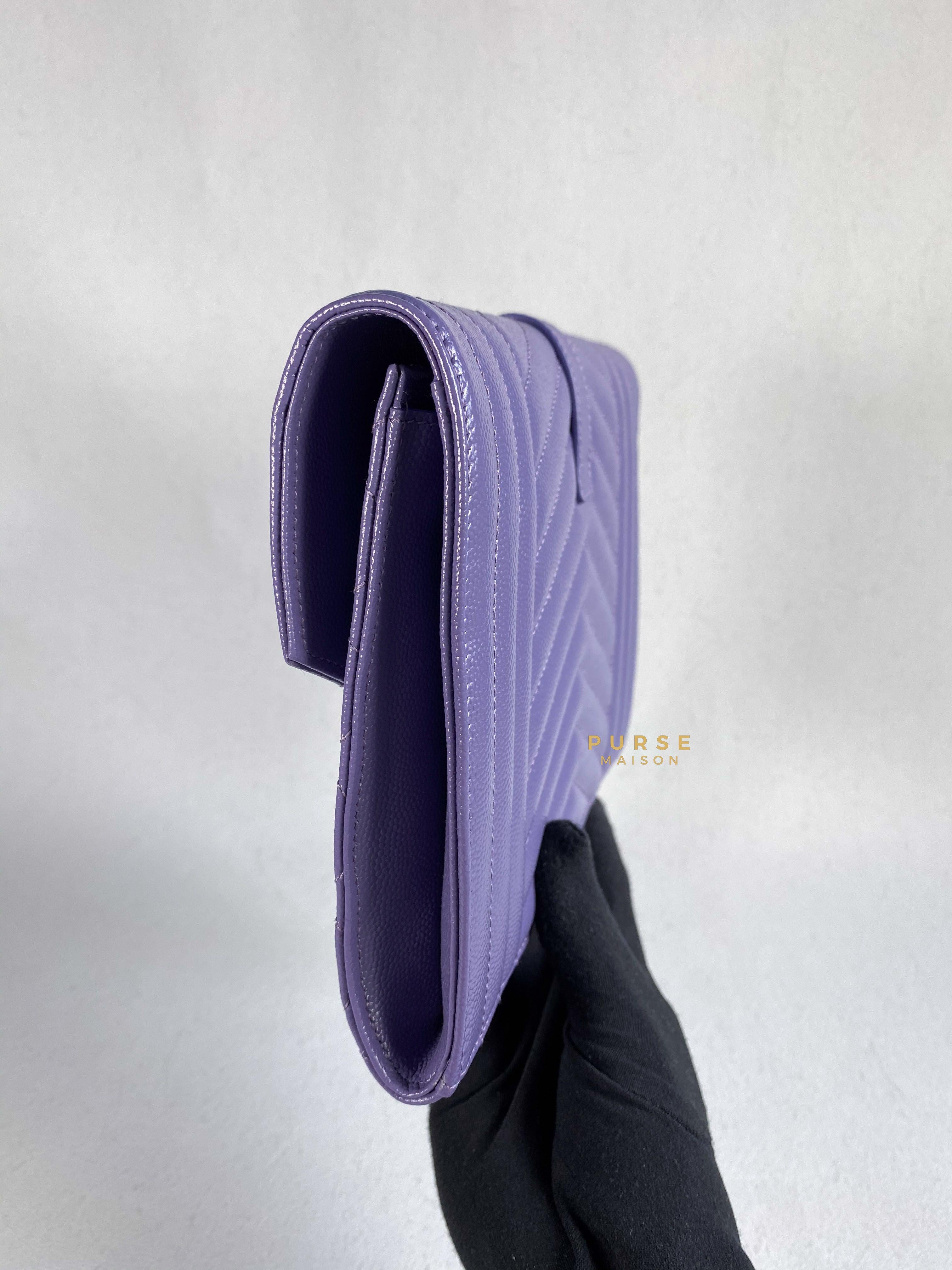 YSL Envelope Clutch in Mix Matelasse Grain De Poudre Embossed Purple Leather | Purse Maison Luxury Bags Shop