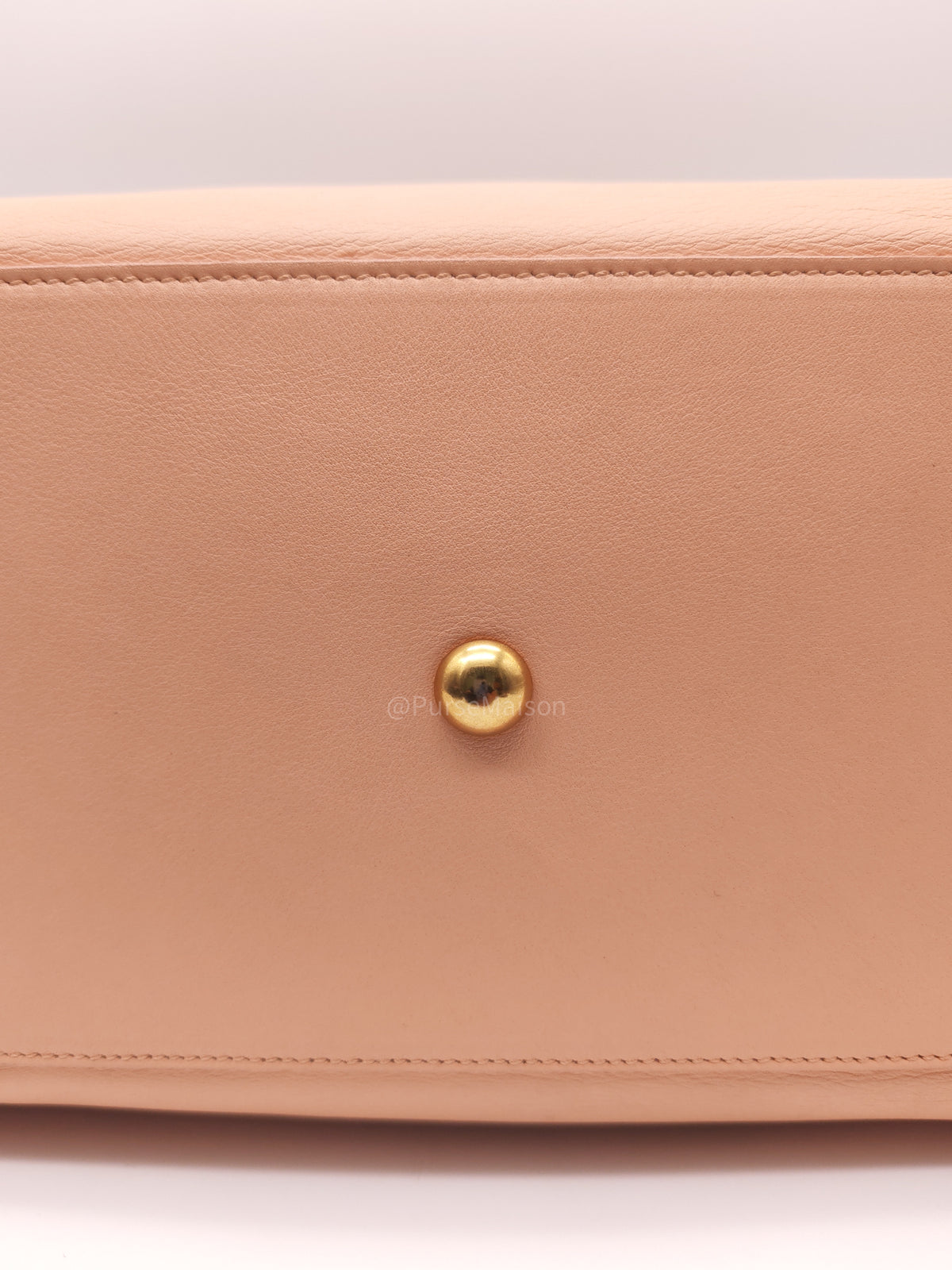 Yves Saint Laurent Cabas Chyc 2way Tote Bag in Peach Calfskin Leather and Gold Hardware | Purse Maison Luxury Bags Shop