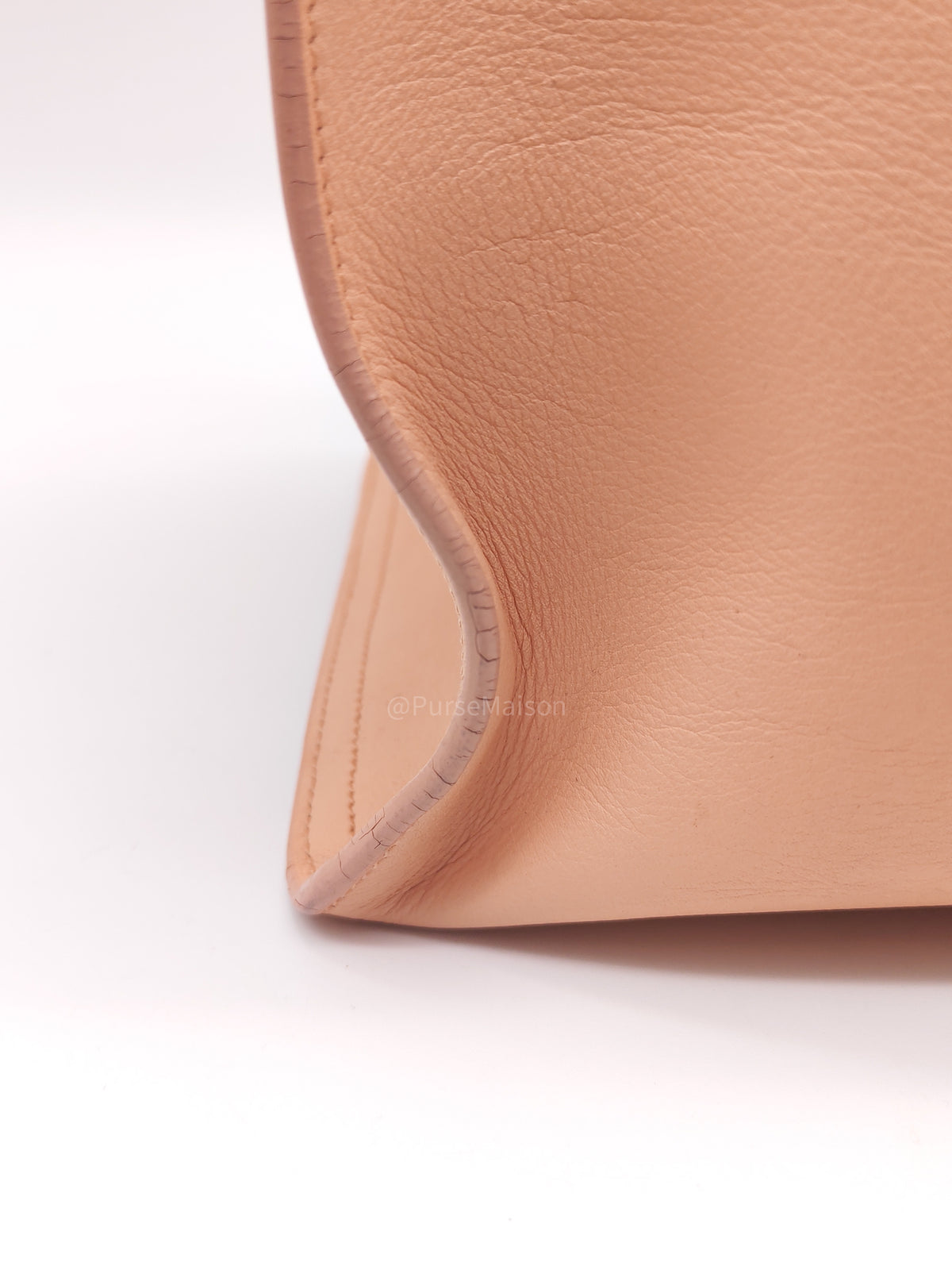 Yves Saint Laurent Cabas Chyc 2way Tote Bag in Peach Calfskin Leather and Gold Hardware | Purse Maison Luxury Bags Shop