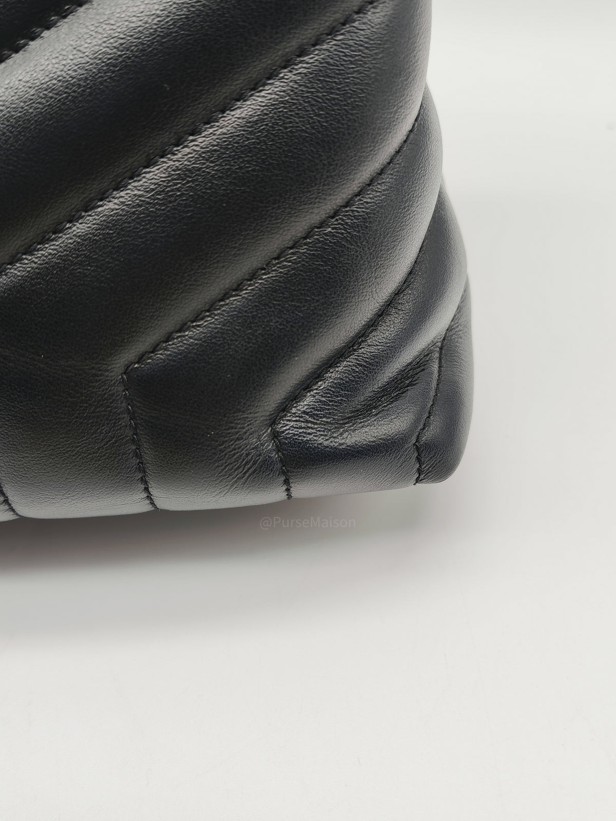Yves Saint Laurent Loulou Shopping Tote Bag in Black Y Quilted Calfskin Leather and Silver Hardware | Purse Maison Luxury Bags Shop