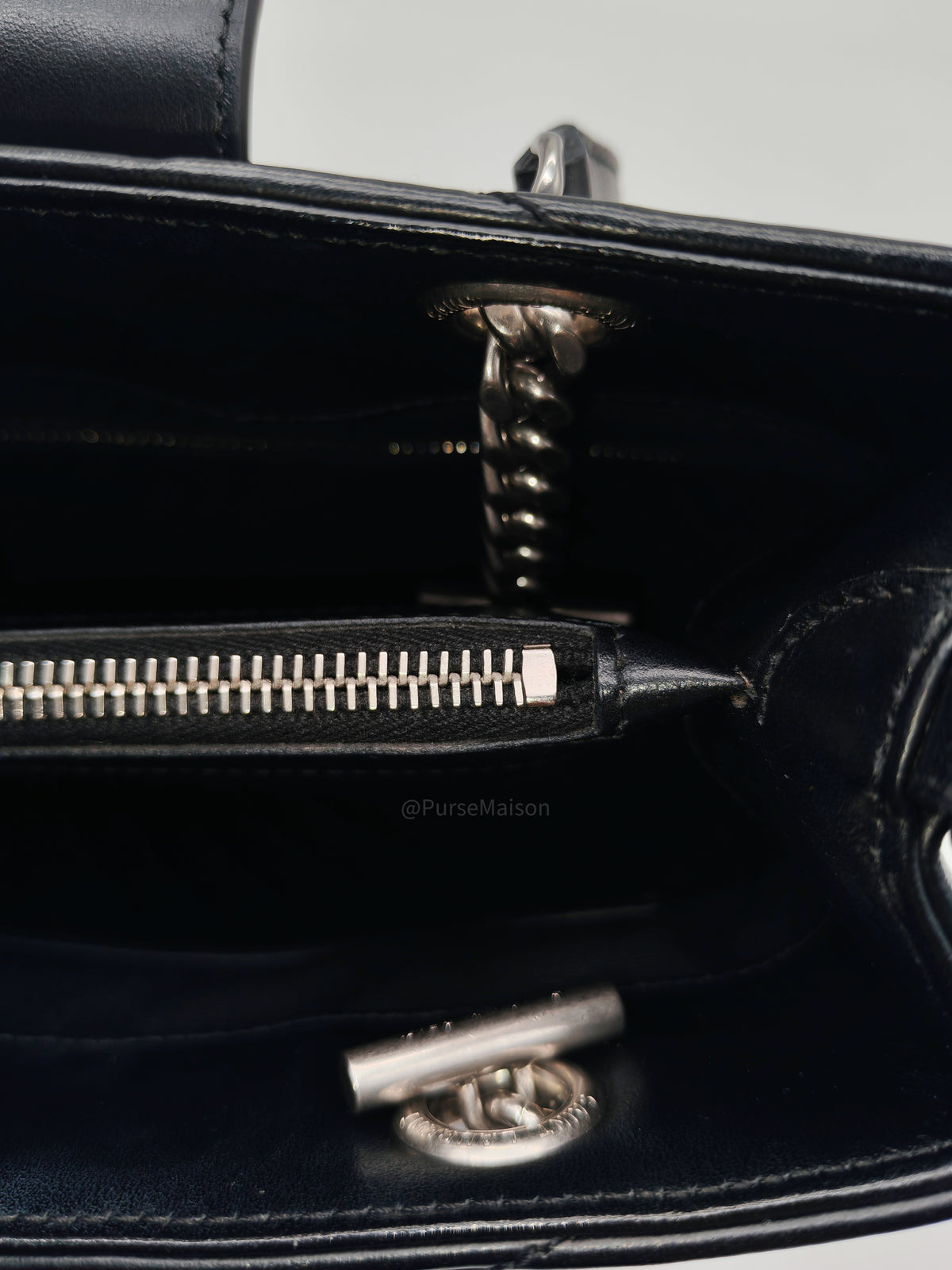 Yves Saint Laurent Loulou Shopping Tote Bag in Black Y Quilted Calfskin Leather and Silver Hardware | Purse Maison Luxury Bags Shop