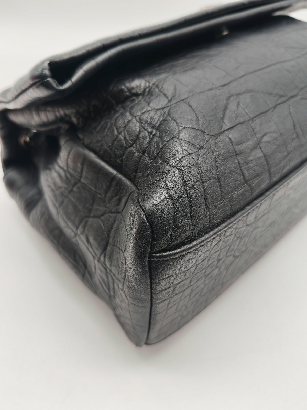 Yves Saint Laurent Medium West Hollywood Monogram Fold-over in Black Crocodile-Embossed Calfskin Leather Crossbody Bag | Purse Maison Luxury Bags Shop