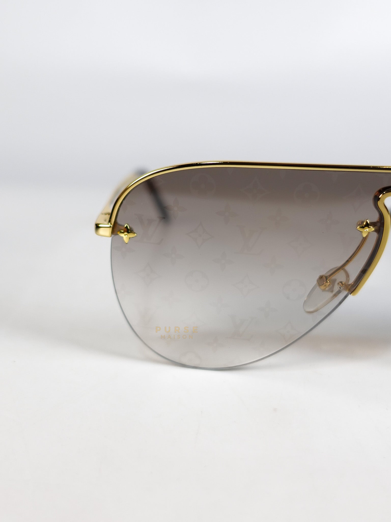 Z1469U Gradient Aviator Gold Frame Sunglasses | Purse Maison Luxury Bags Shop