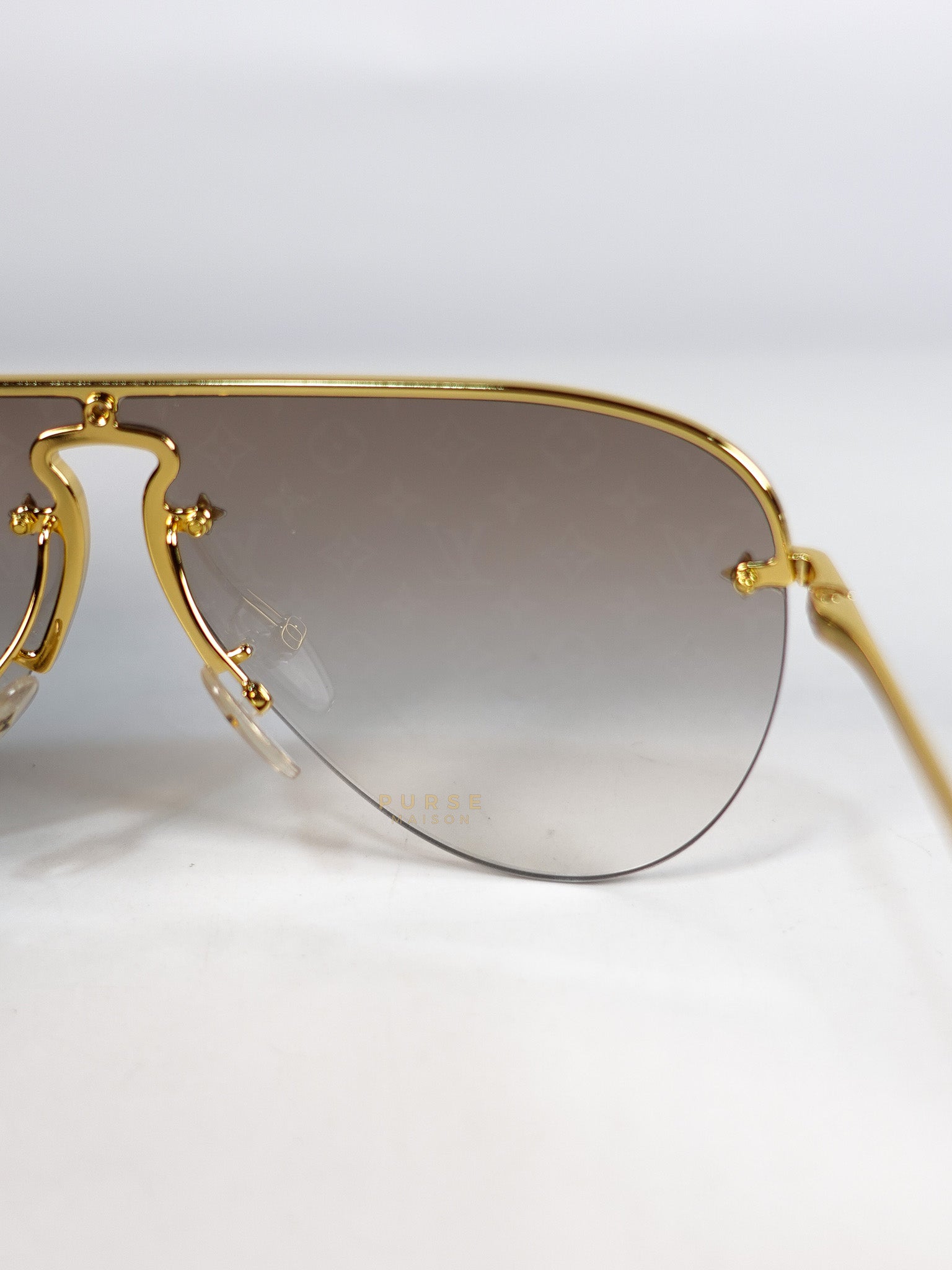 Z1469U Gradient Aviator Gold Frame Sunglasses | Purse Maison Luxury Bags Shop