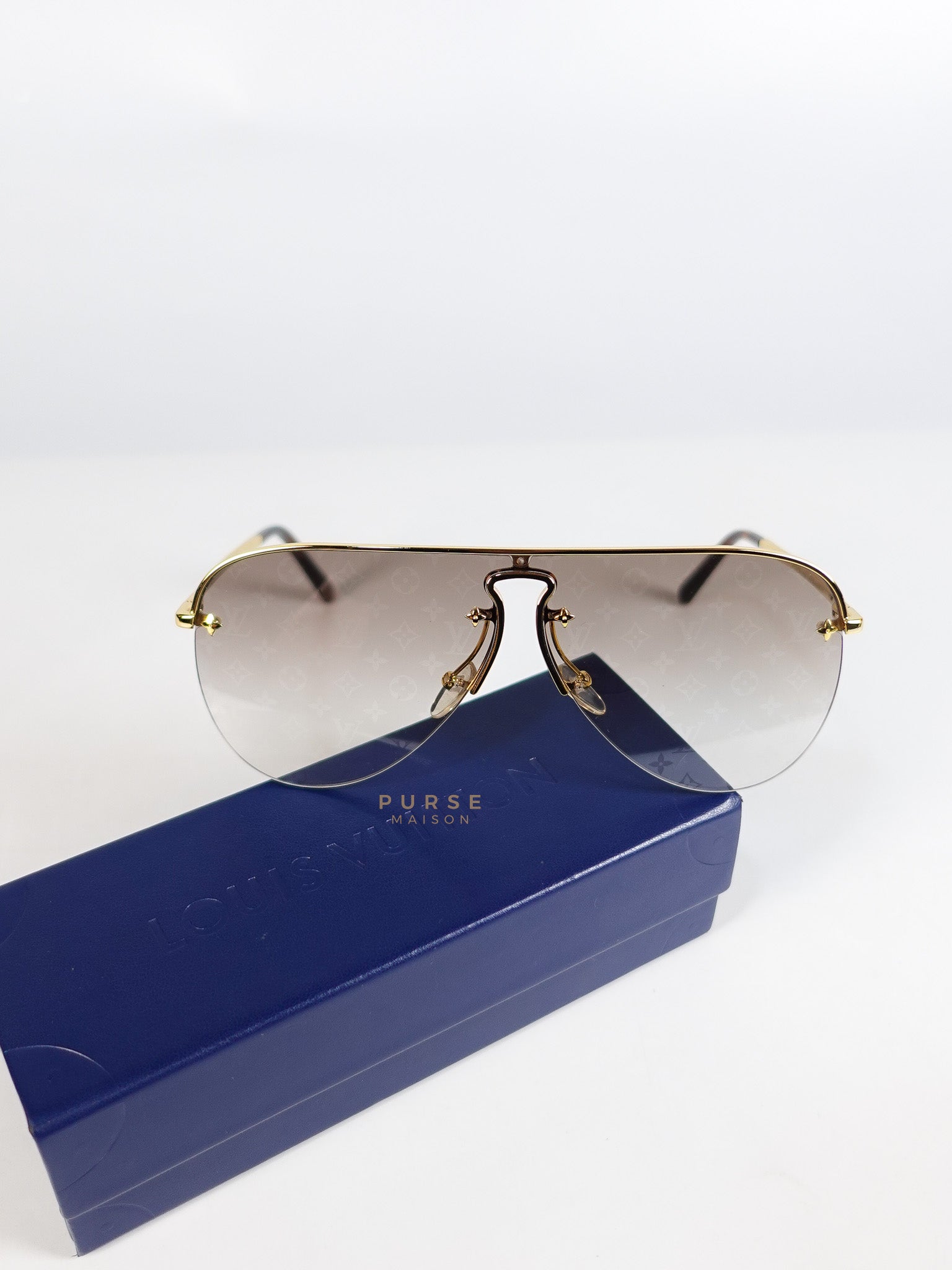 Z1469U Gradient Aviator Gold Frame Sunglasses | Purse Maison Luxury Bags Shop