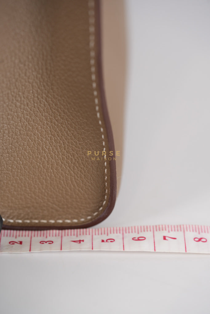 Zipped Case Zipengo GM Pouch in Etoupe Evercolor Leather & Palladium Hardware Stamp K (2025) | Purse Maison Luxury Bags Shop