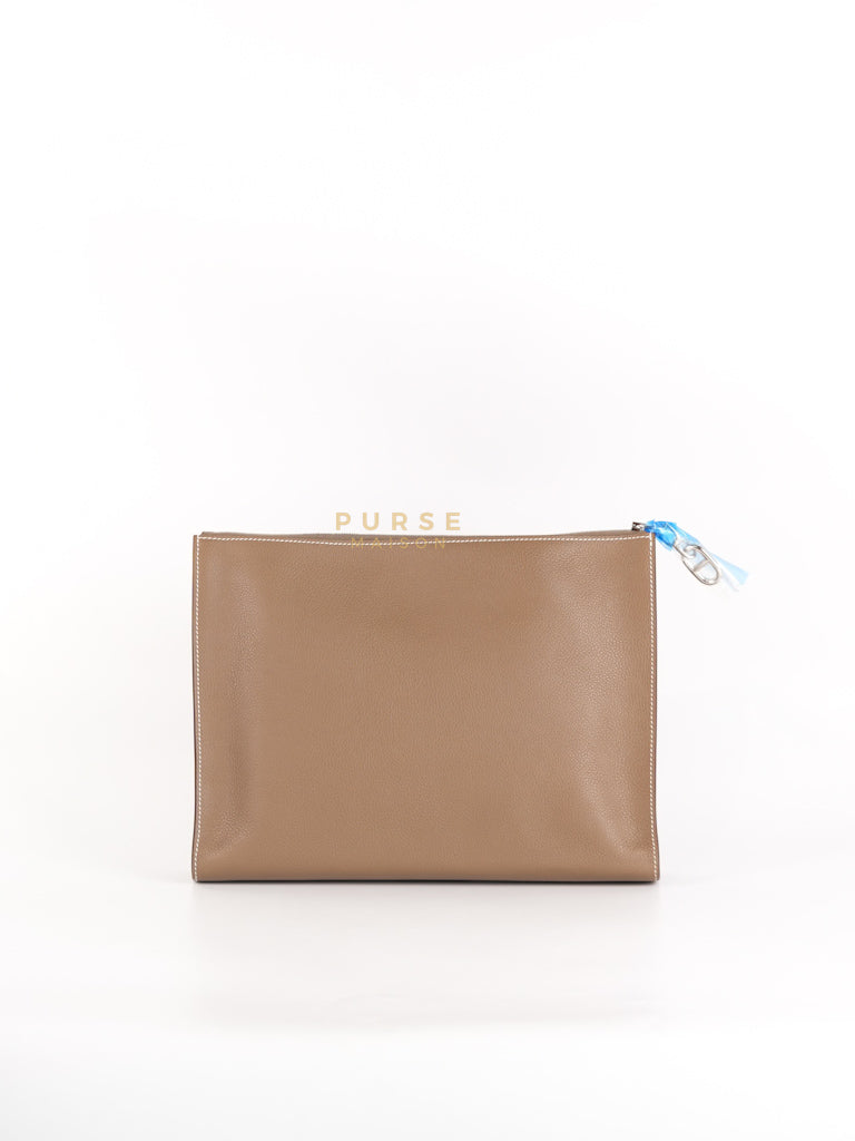 Zipped Case Zipengo GM Pouch in Etoupe Evercolor Leather & Palladium Hardware Stamp K (2025) | Purse Maison Luxury Bags Shop