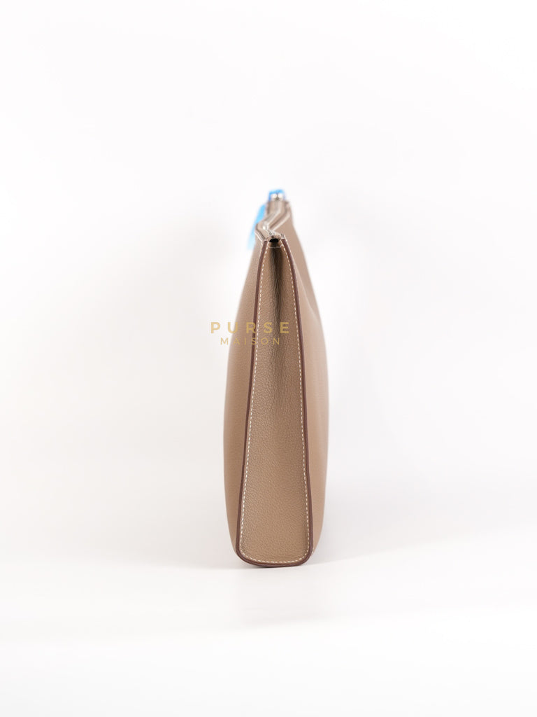 Zipped Case Zipengo GM Pouch in Etoupe Evercolor Leather & Palladium Hardware Stamp K (2025) | Purse Maison Luxury Bags Shop