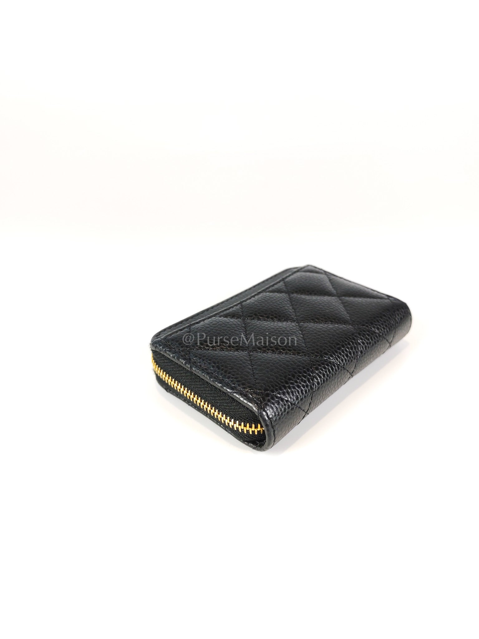 Zippy Card Holder in Black Caviar Leather and Gold Hardware (Microchip) | Purse Maison Luxury Bags Shop
