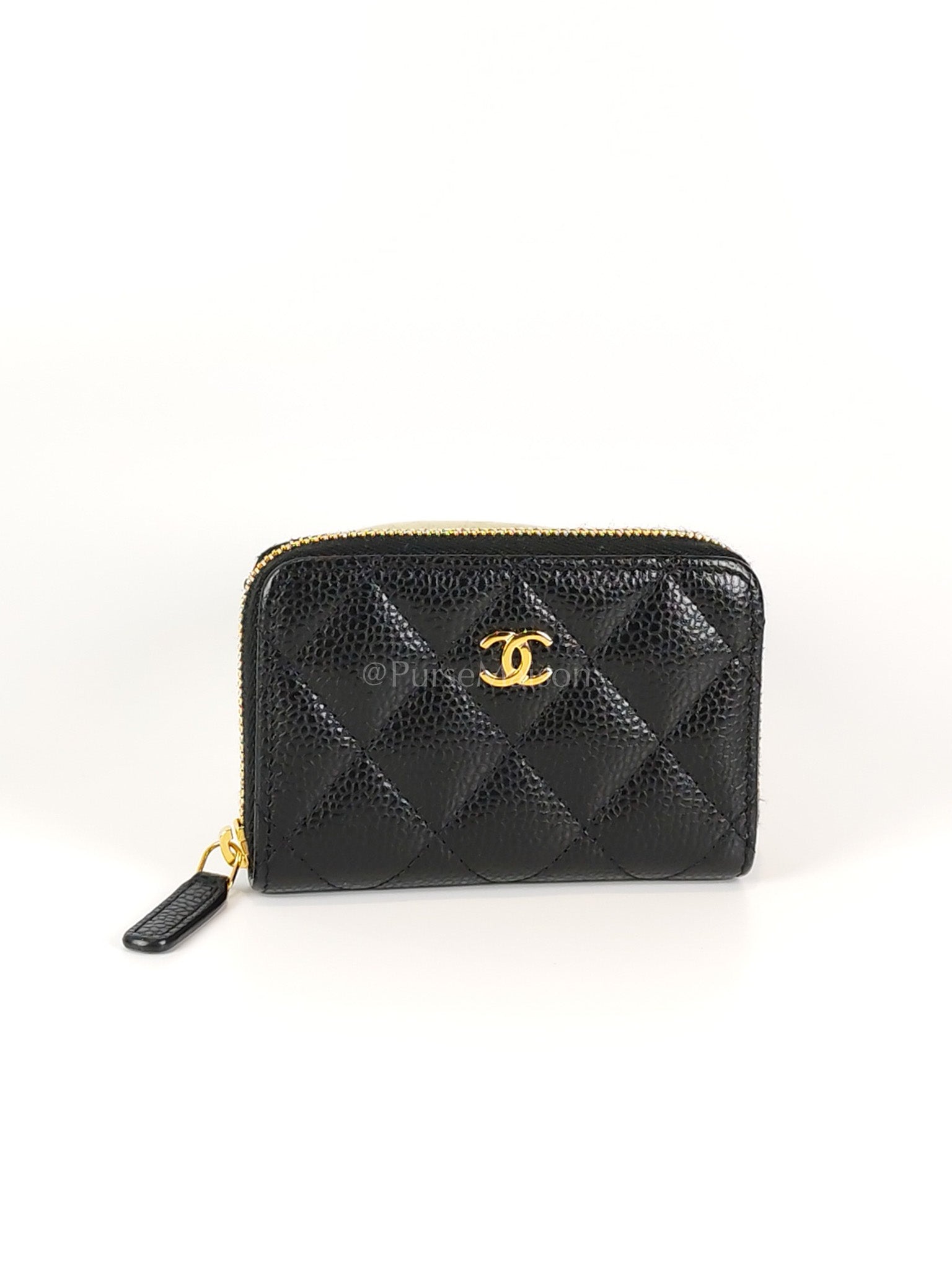 Zippy Card Holder in Black Caviar Leather and Gold Hardware (Microchip) | Purse Maison Luxury Bags Shop