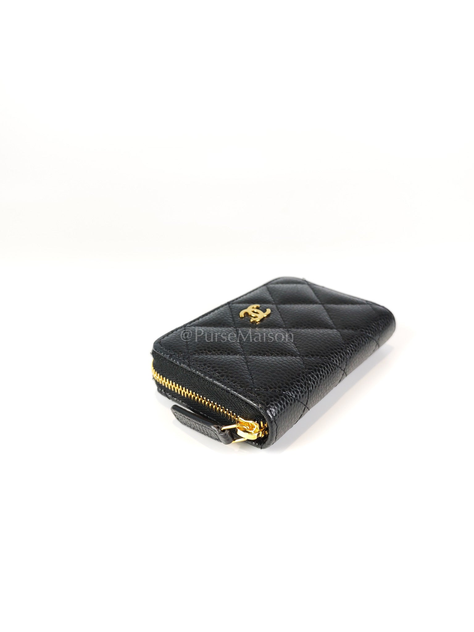 Zippy Card Holder in Black Caviar Leather and Gold Hardware (Microchip) | Purse Maison Luxury Bags Shop