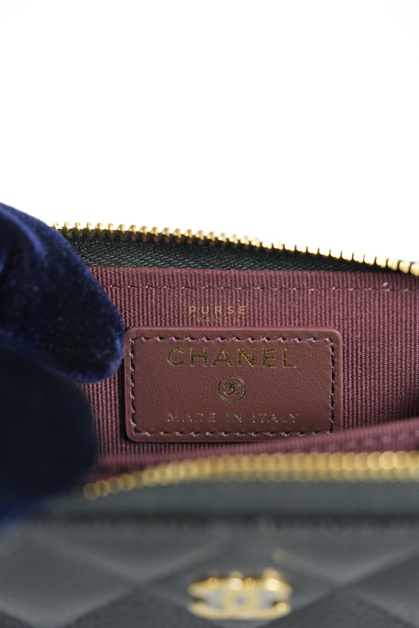 Zippy Card Holder in Black Caviar Leather Gold Hardware (Microchip) | Purse Maison Luxury Bags Shop