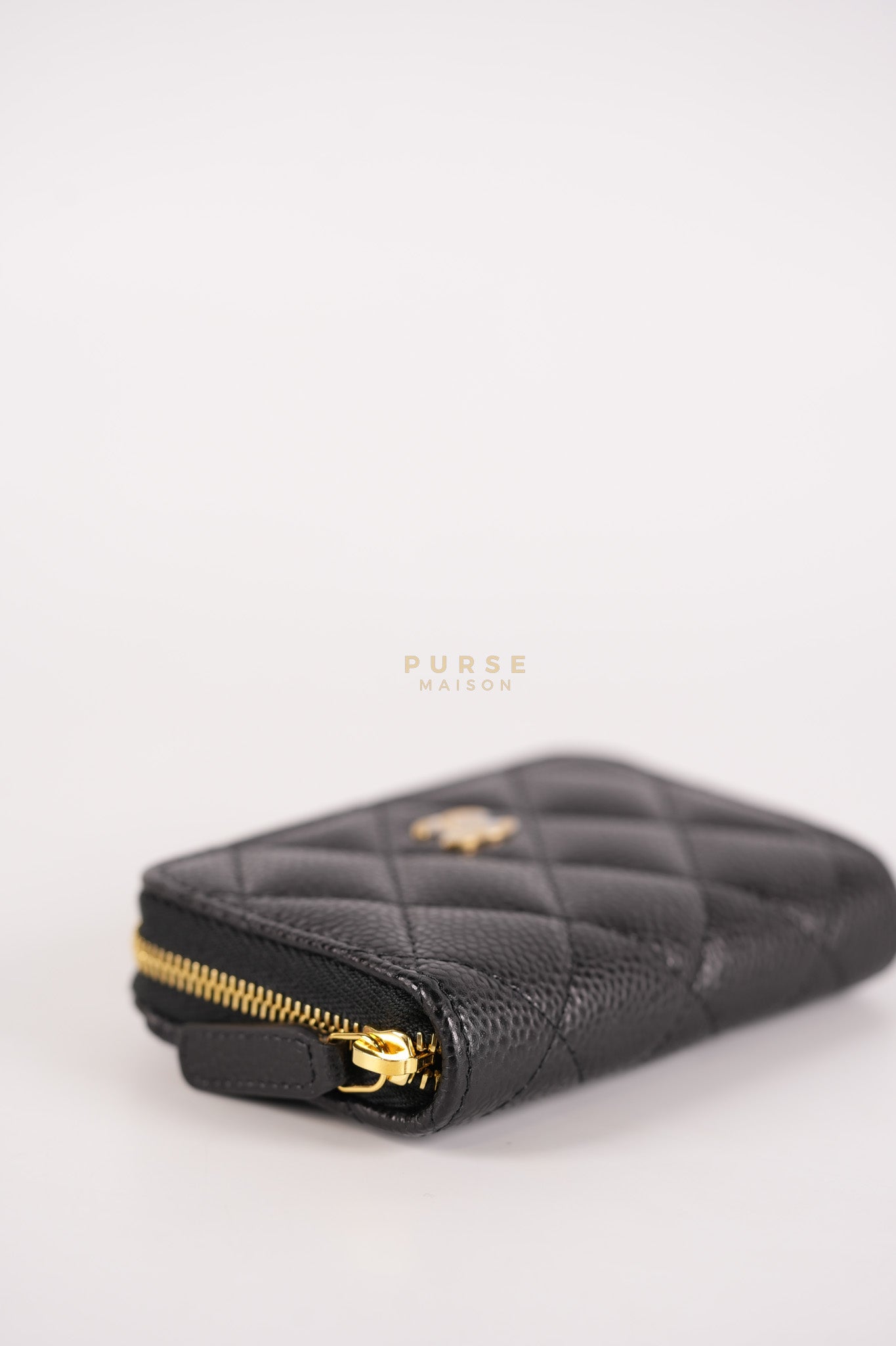 Zippy Card Holder in Black Caviar Leather Gold Hardware (Microchip) | Purse Maison Luxury Bags Shop