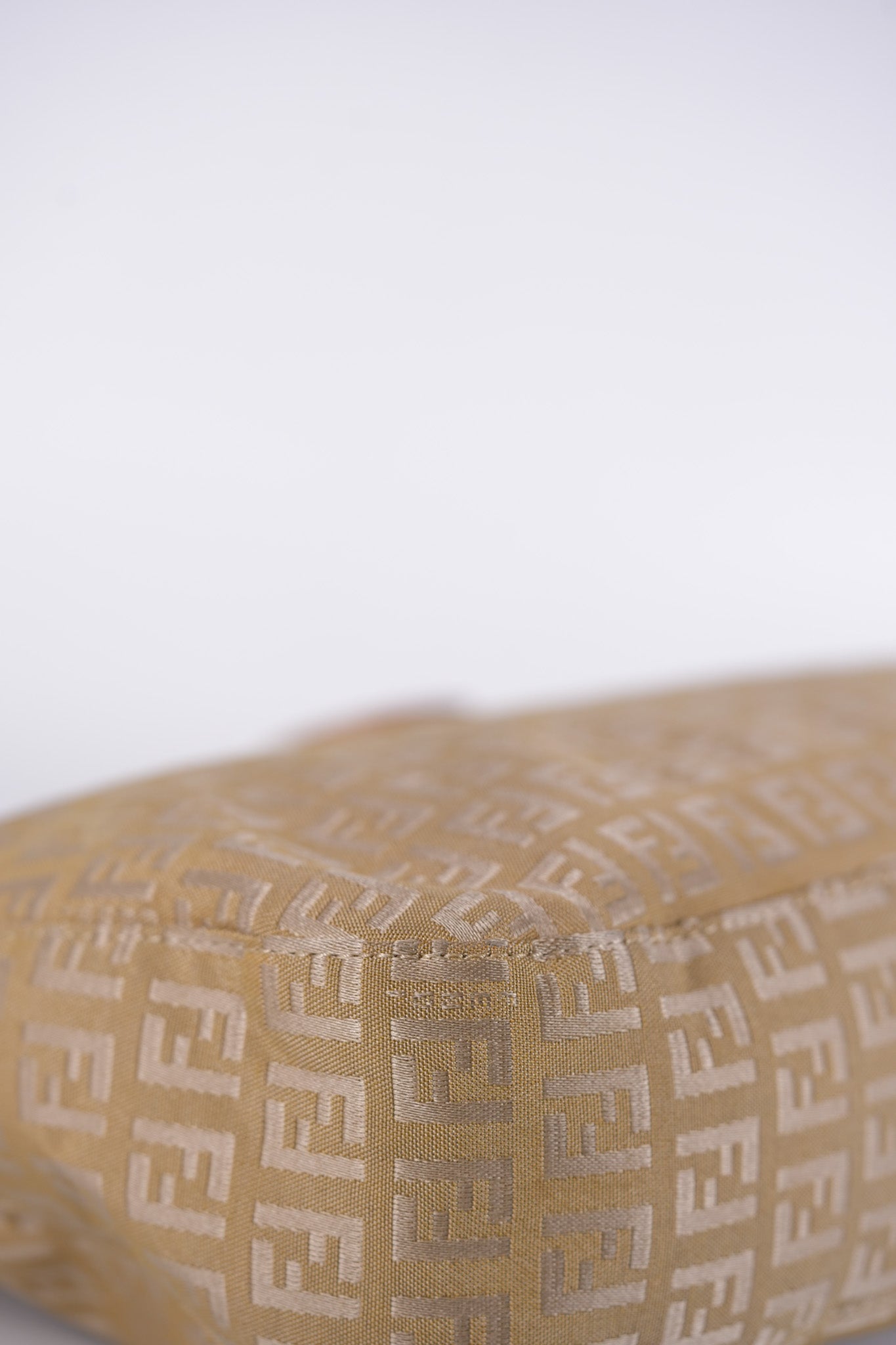 Zucchini Mamma Baguette Cloth Bag in Beige | Purse Maison Luxury Bags Shop