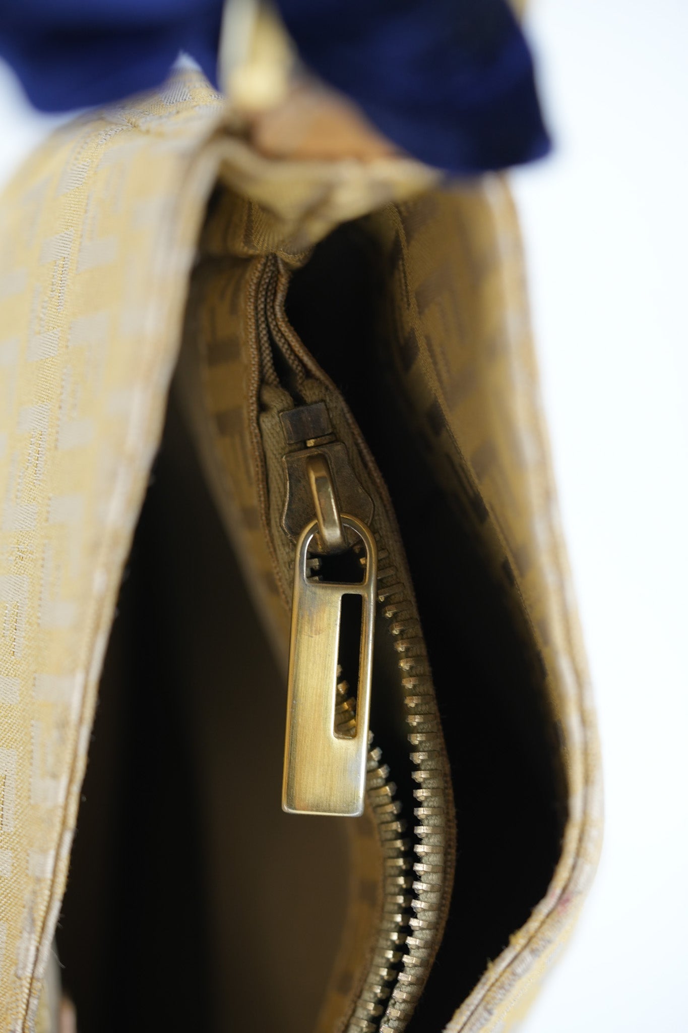 Zucchini Mamma Baguette Cloth Bag in Beige | Purse Maison Luxury Bags Shop