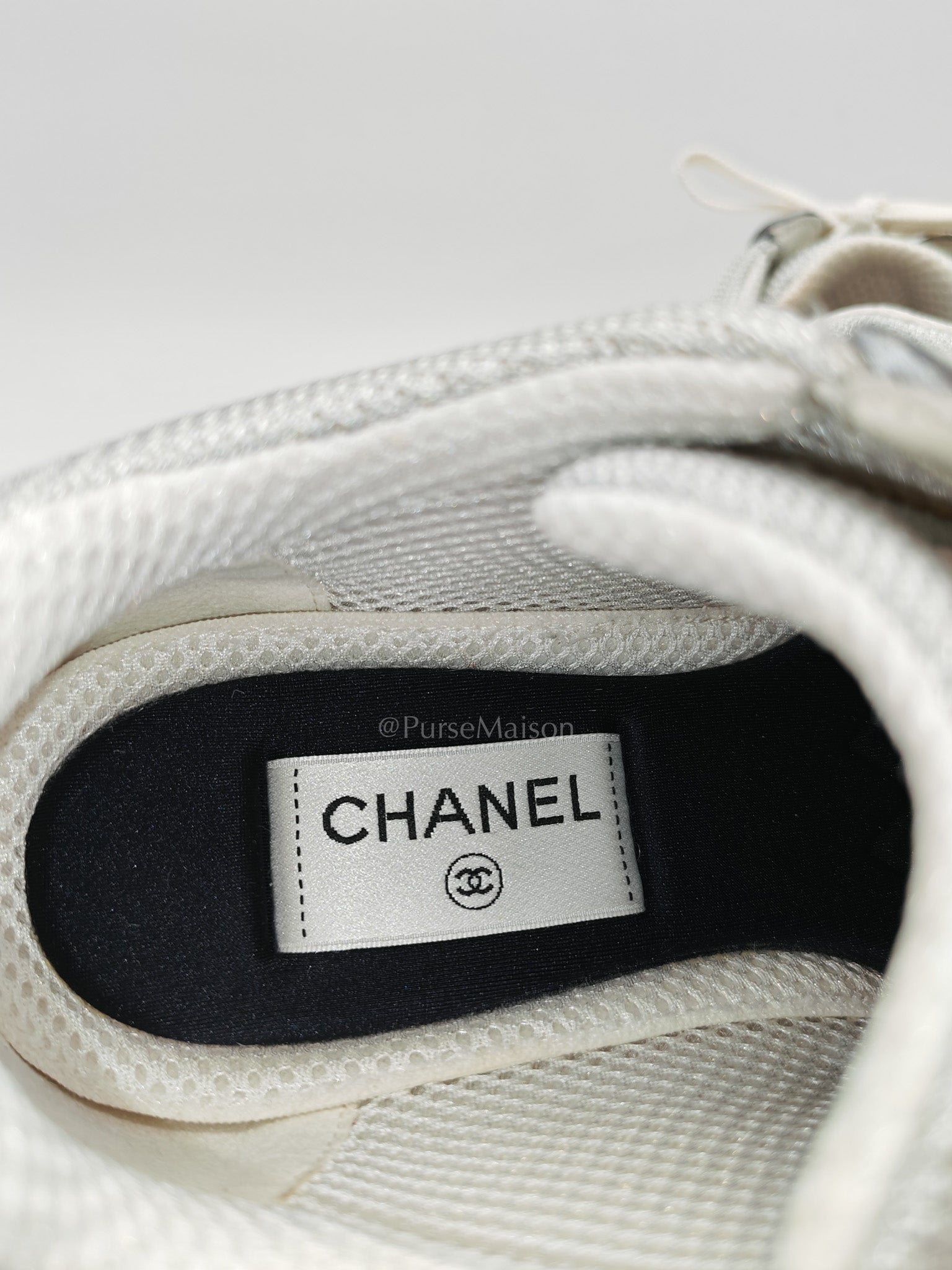 Calfskin Fabric Sneakers in White/Light Gray Size 39 (25cm)