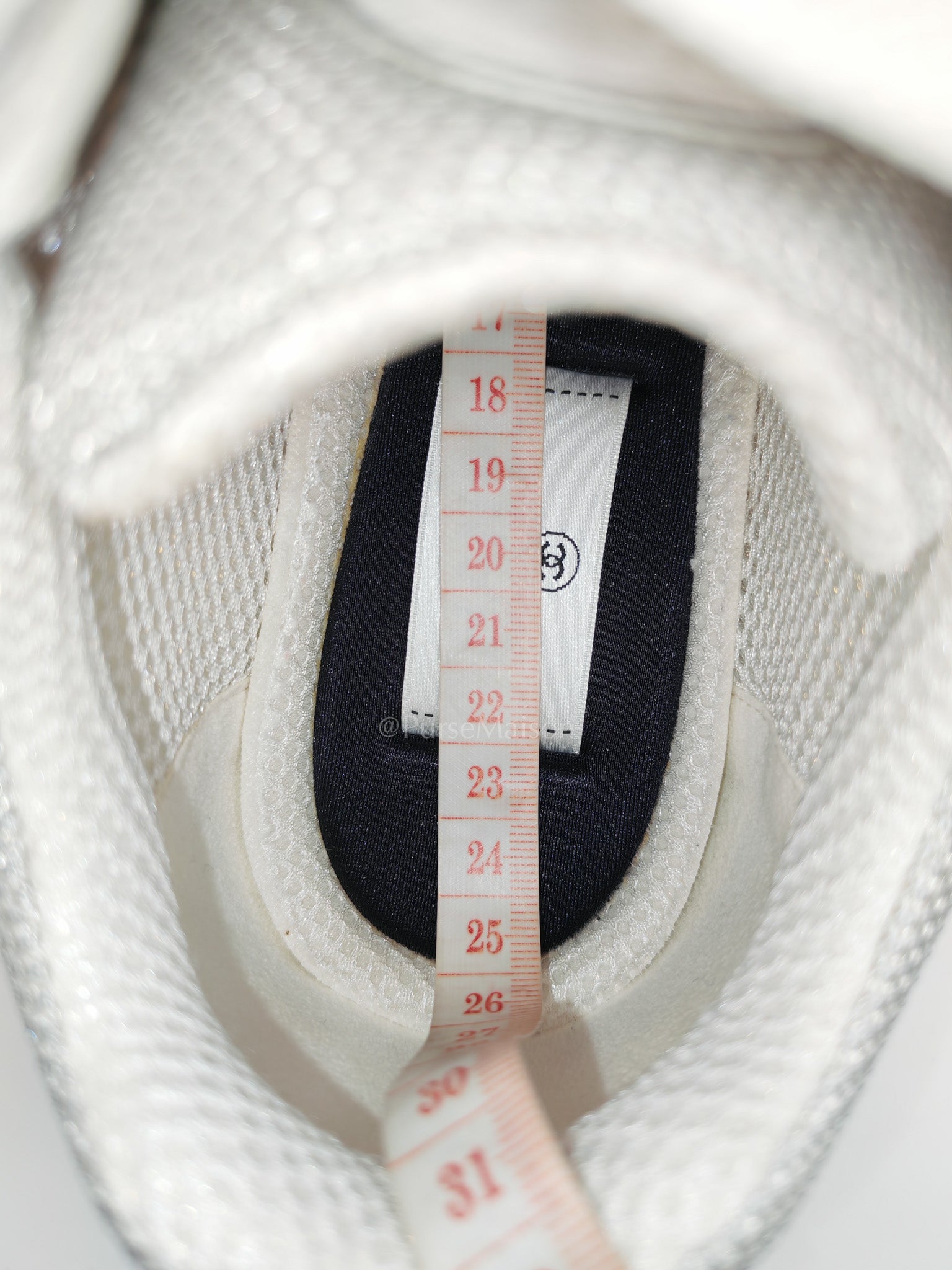 Calfskin Fabric Sneakers in White/Light Gray Size 39 (25cm)